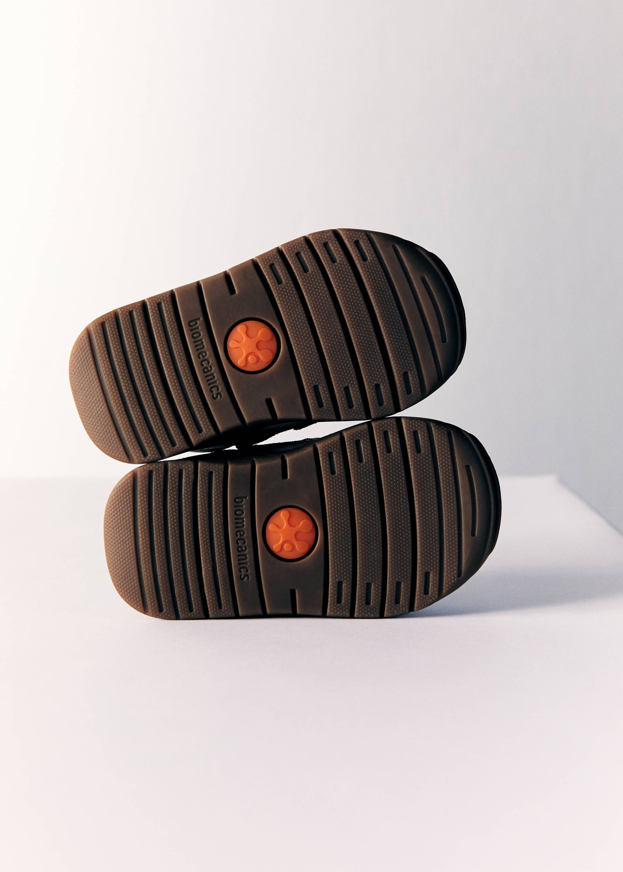 Biomecanics sports skin - Details of the article 2