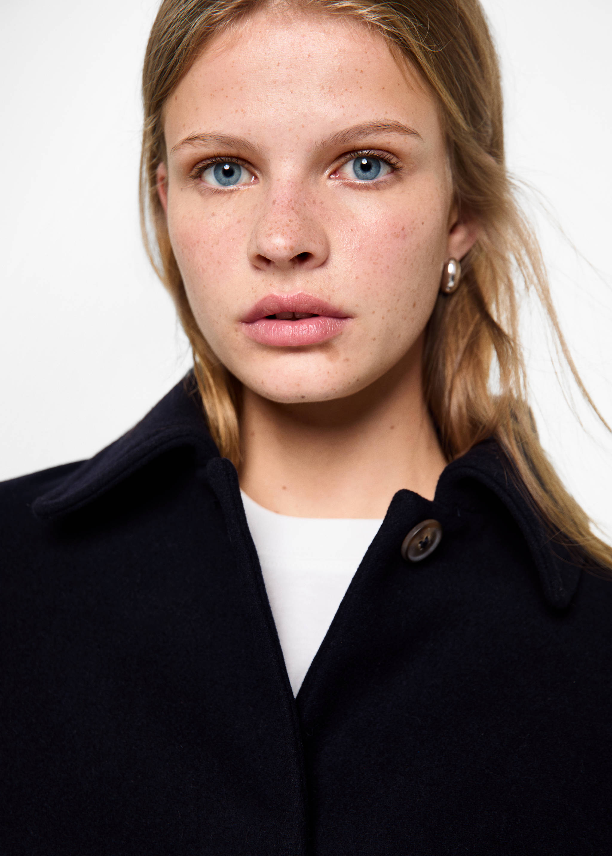 Manteau court drap de laine - Détail de l'article 1