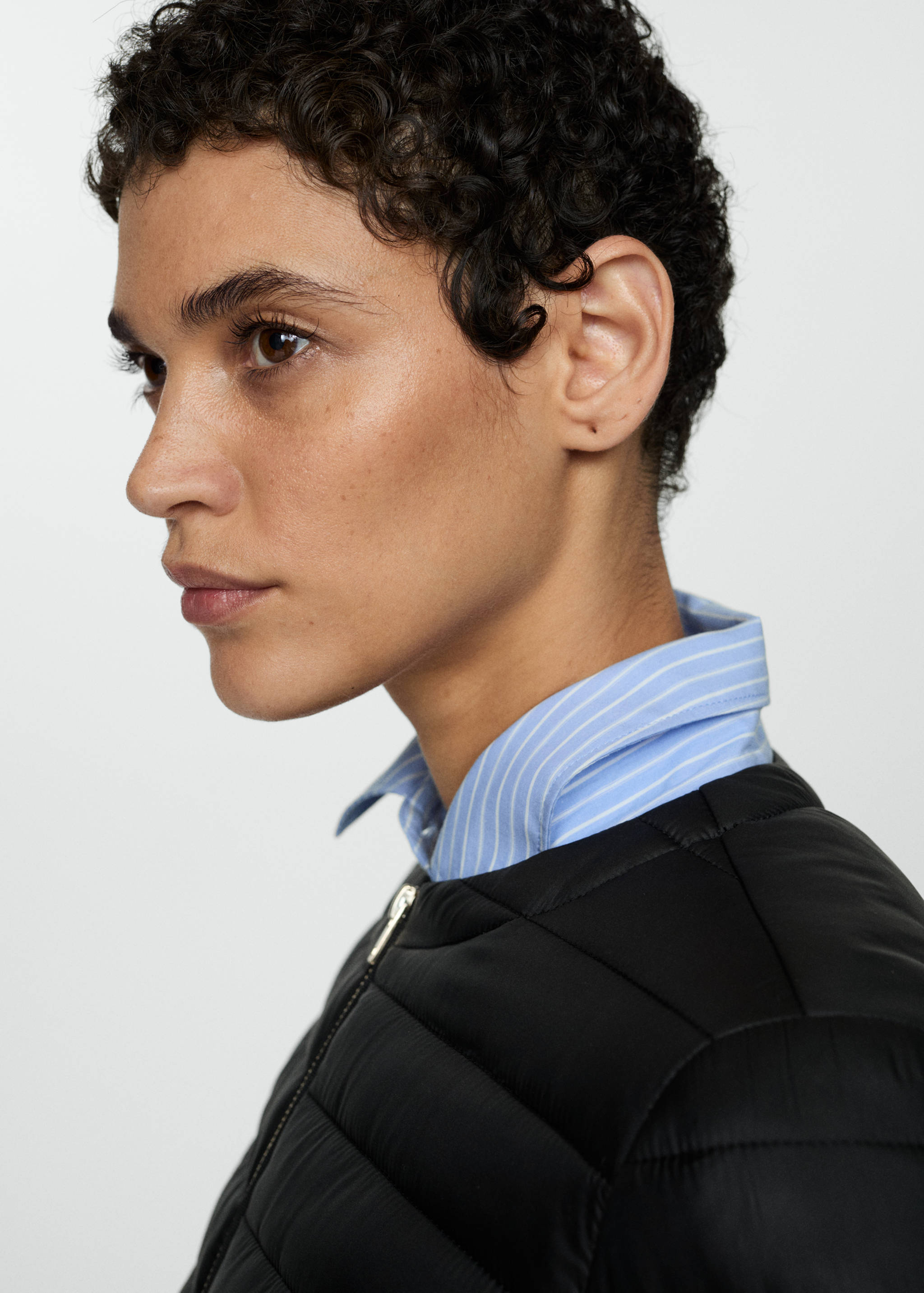 Pocket quilted jacket - Details of the article 1