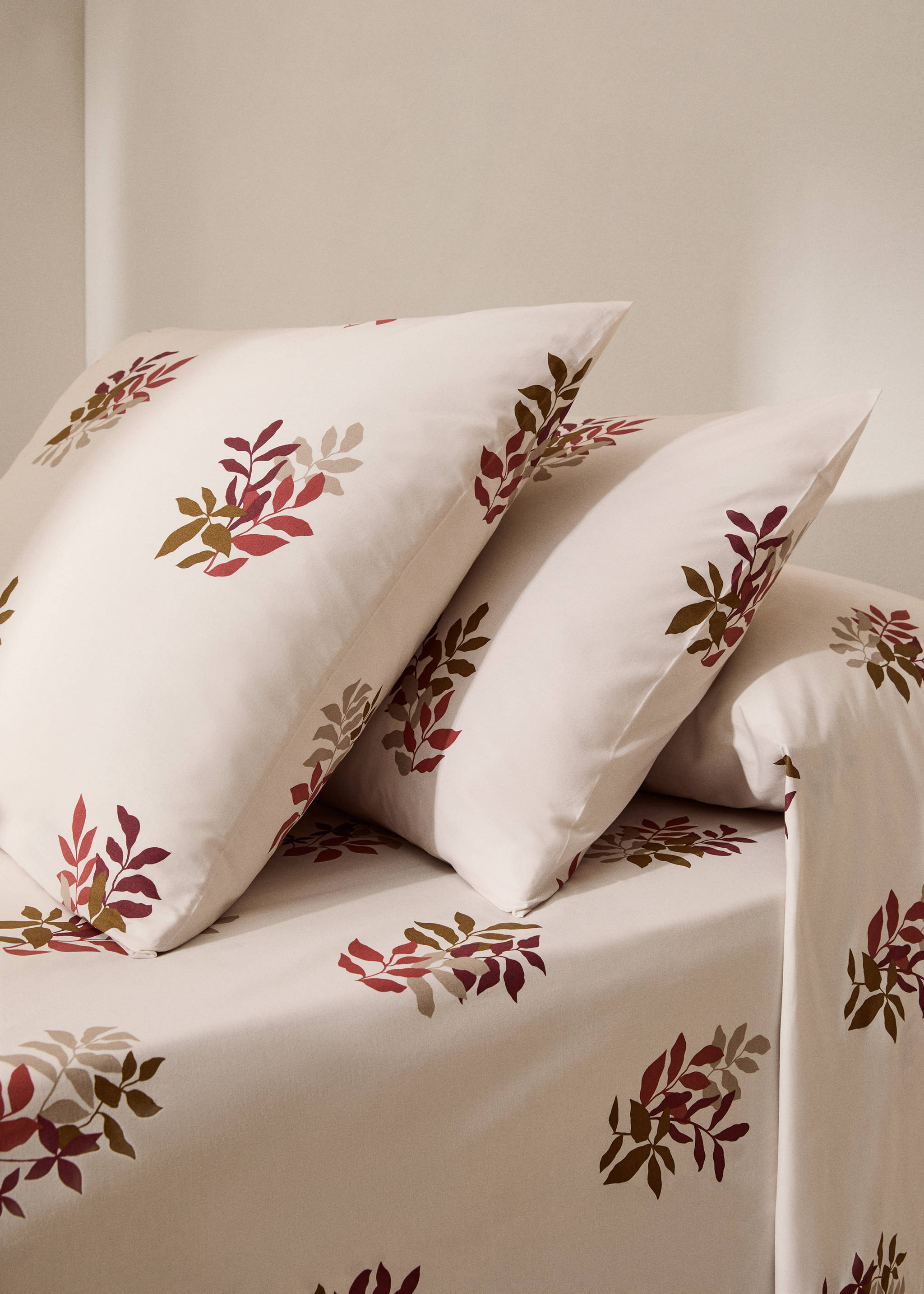 100% cotton floral pillowcase 60x60cm - General plane