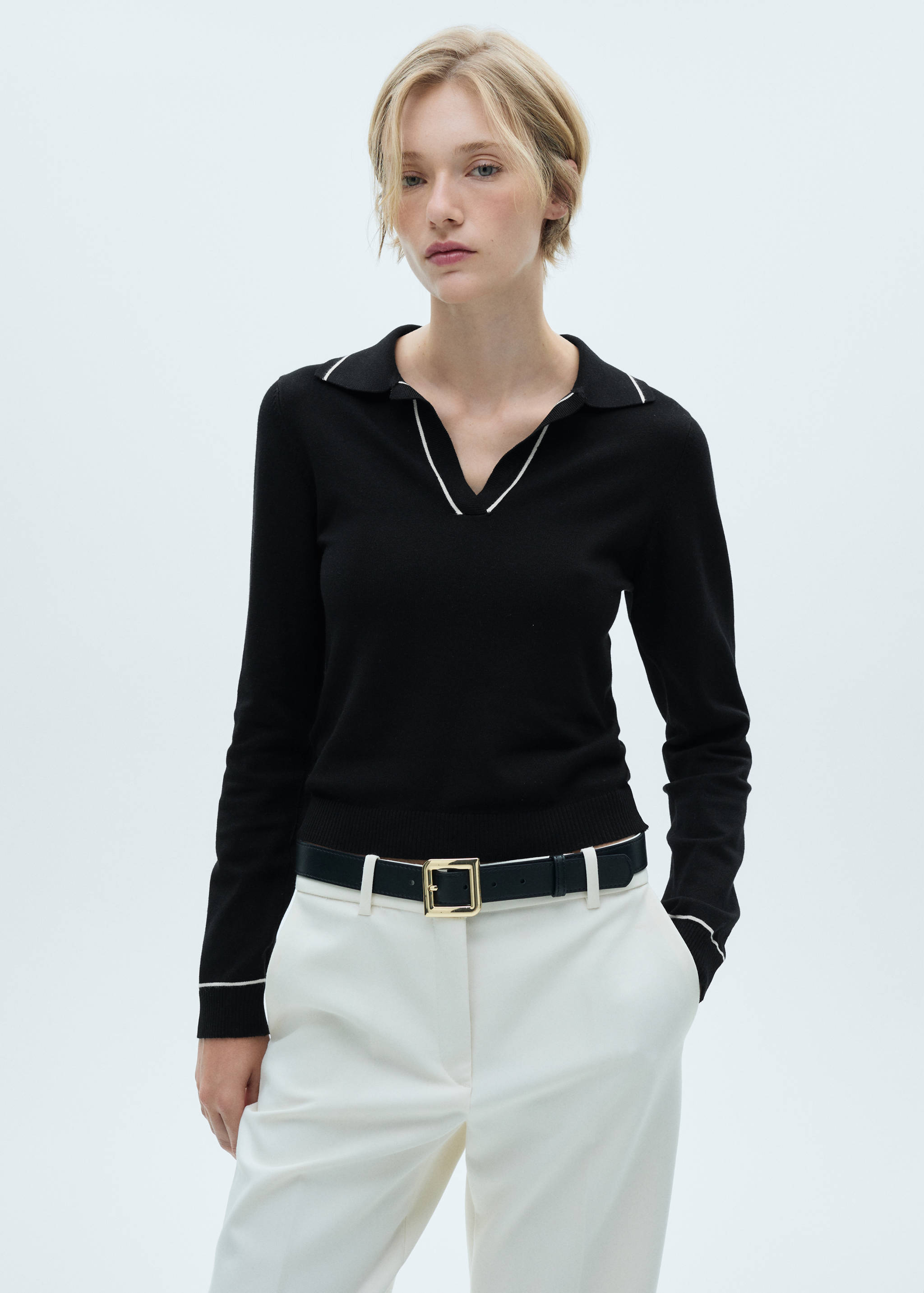 Knitted polo-neck sweater - Medium plane