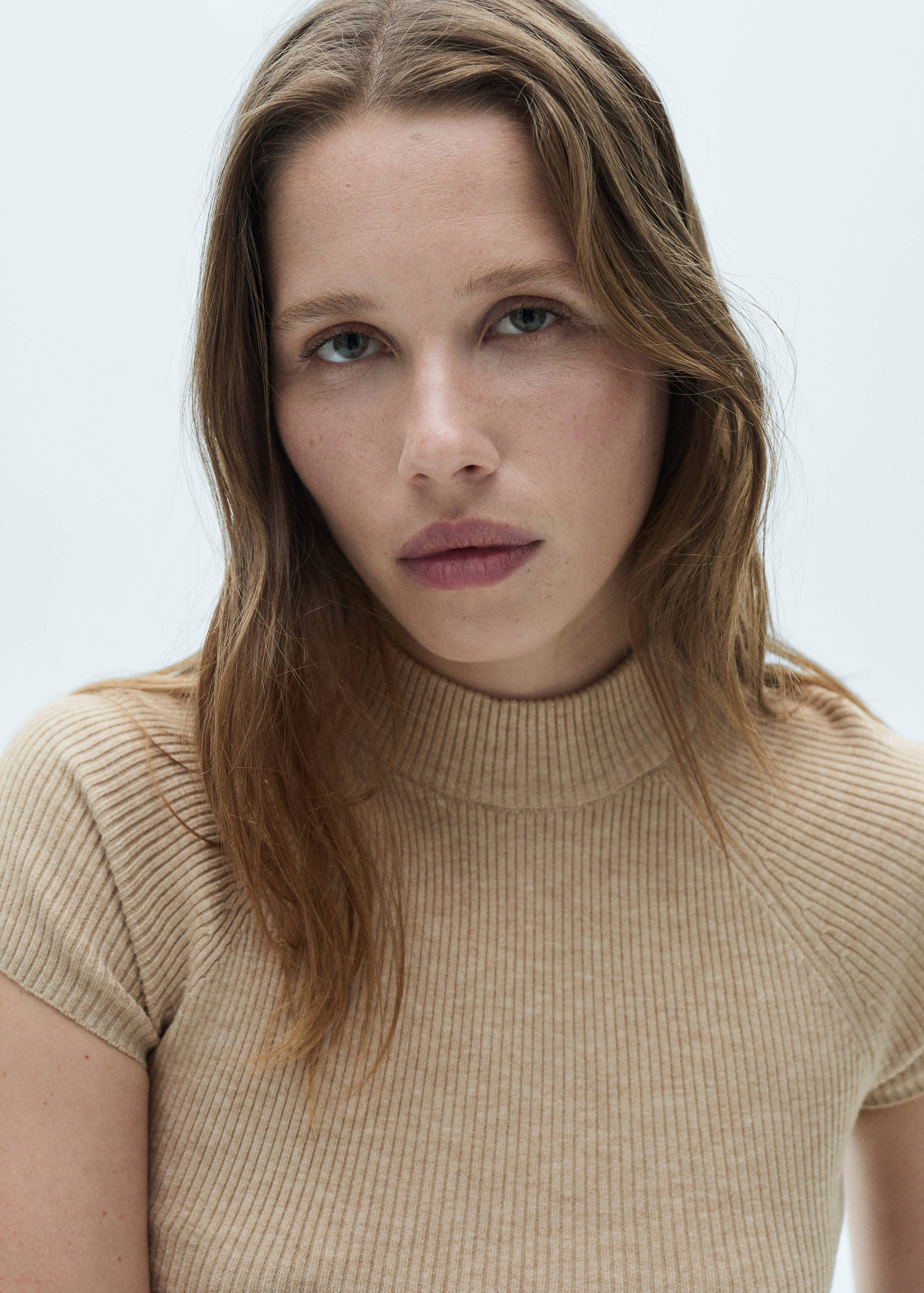 T-shirt maille côtelée col montant - Détail de l'article 1