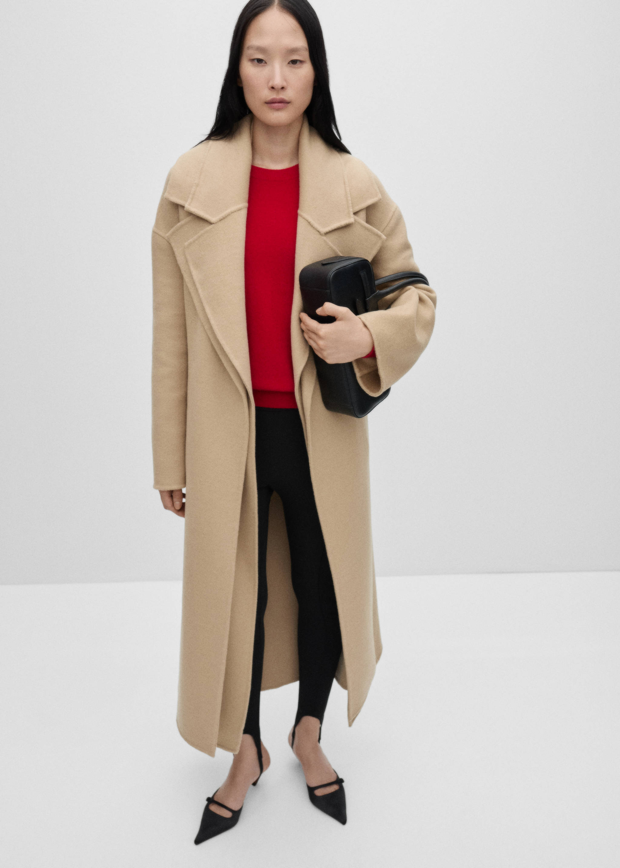 100% cashmere sweater - General plane