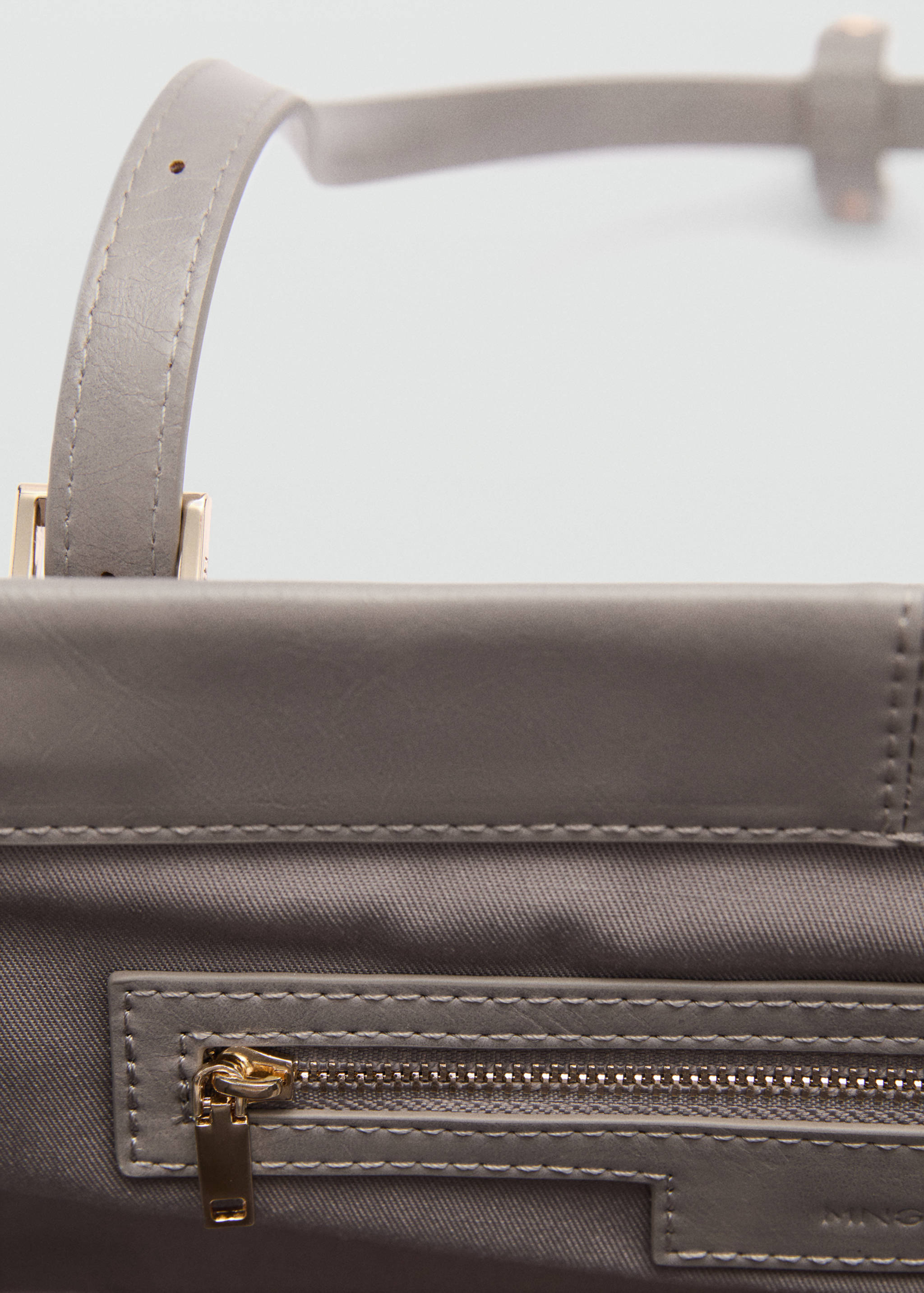 Skulderveske med spenner - Artikkeldetalj 1