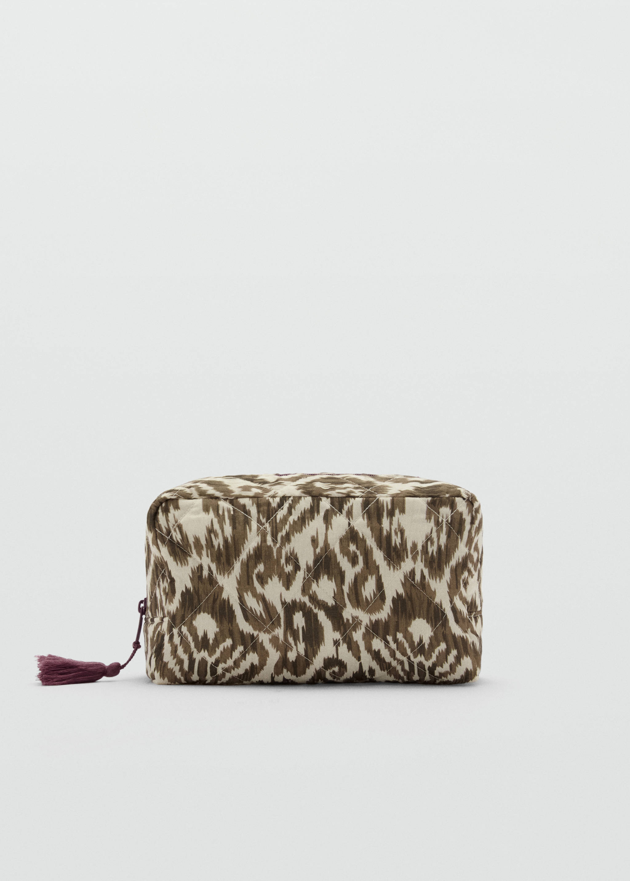 Quilted cosmetic bag - Article without model