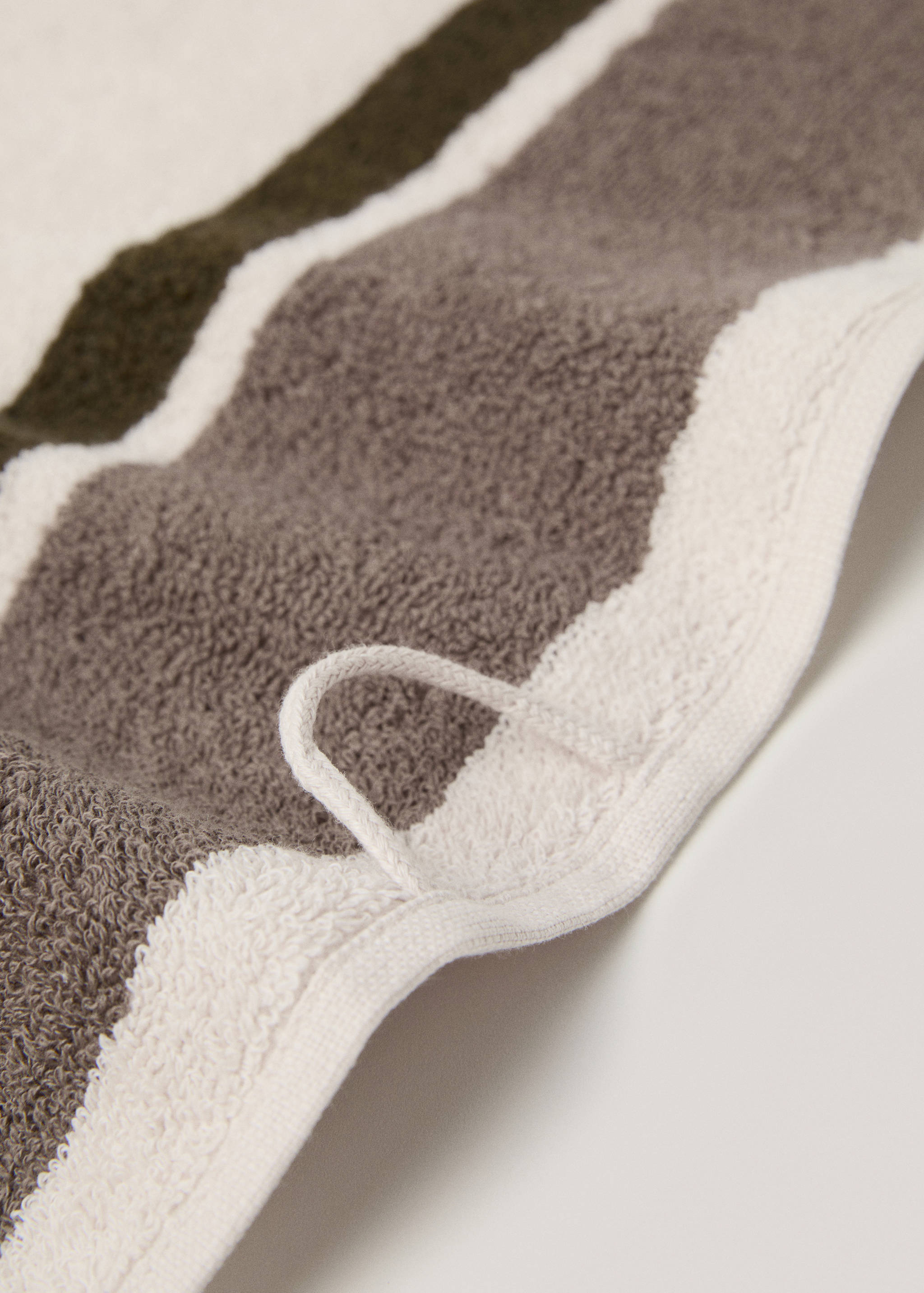 Striped 100% cotton hand towel 50X90cm - Details of the article 3