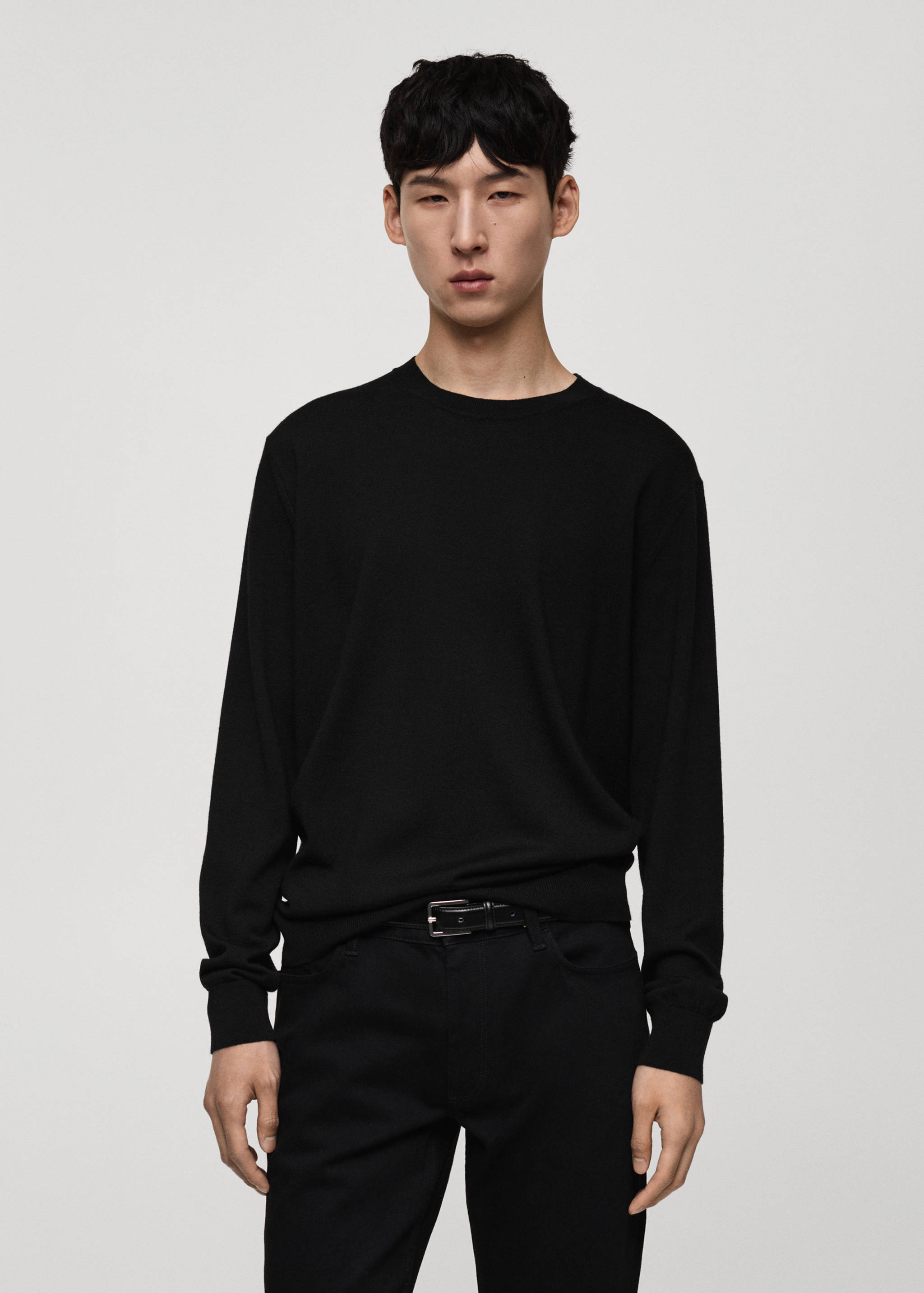 100% wool medium-knit sweater - Medium plane