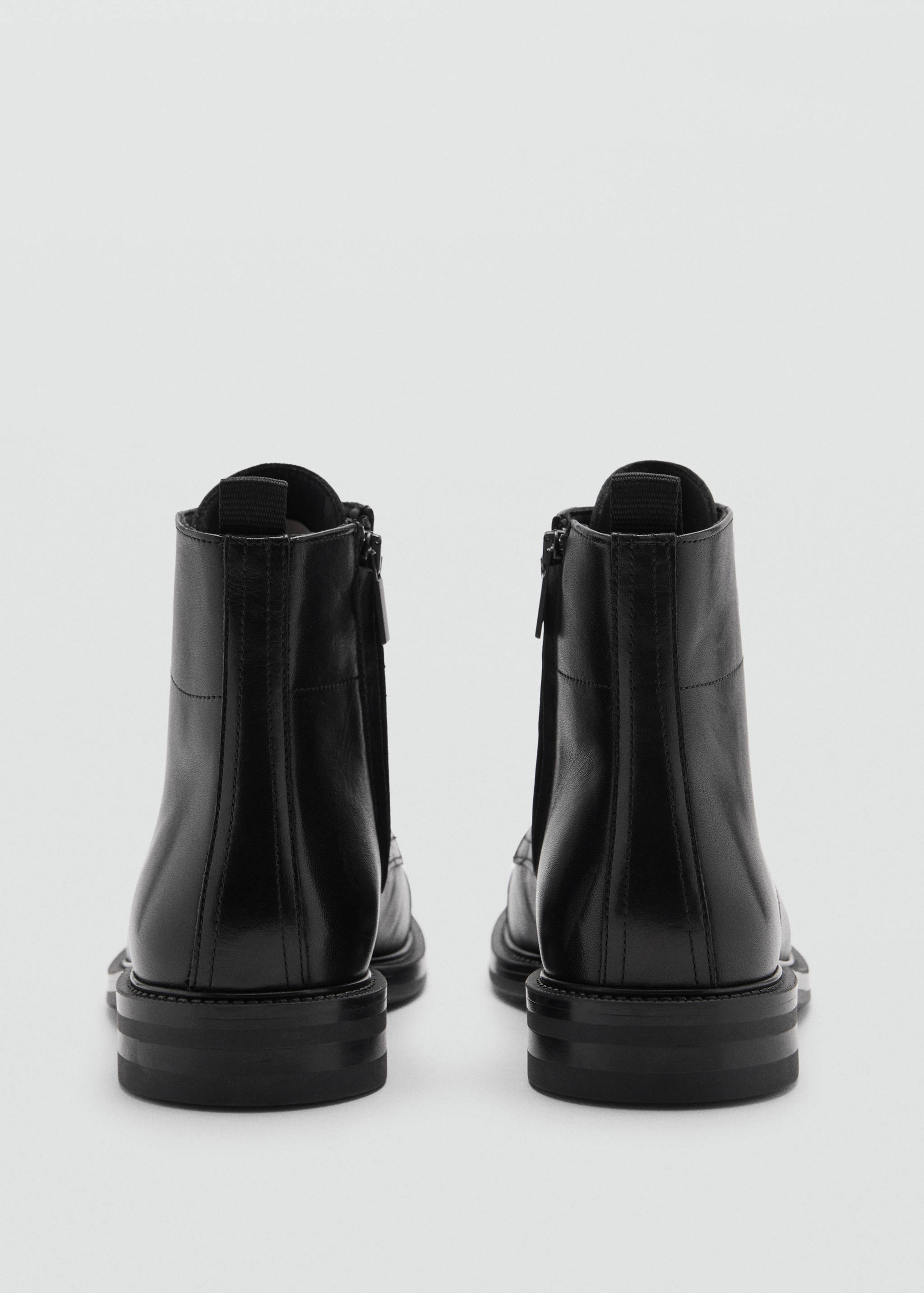 Кожаные ботинки со шнурками - Деталь изделия 2