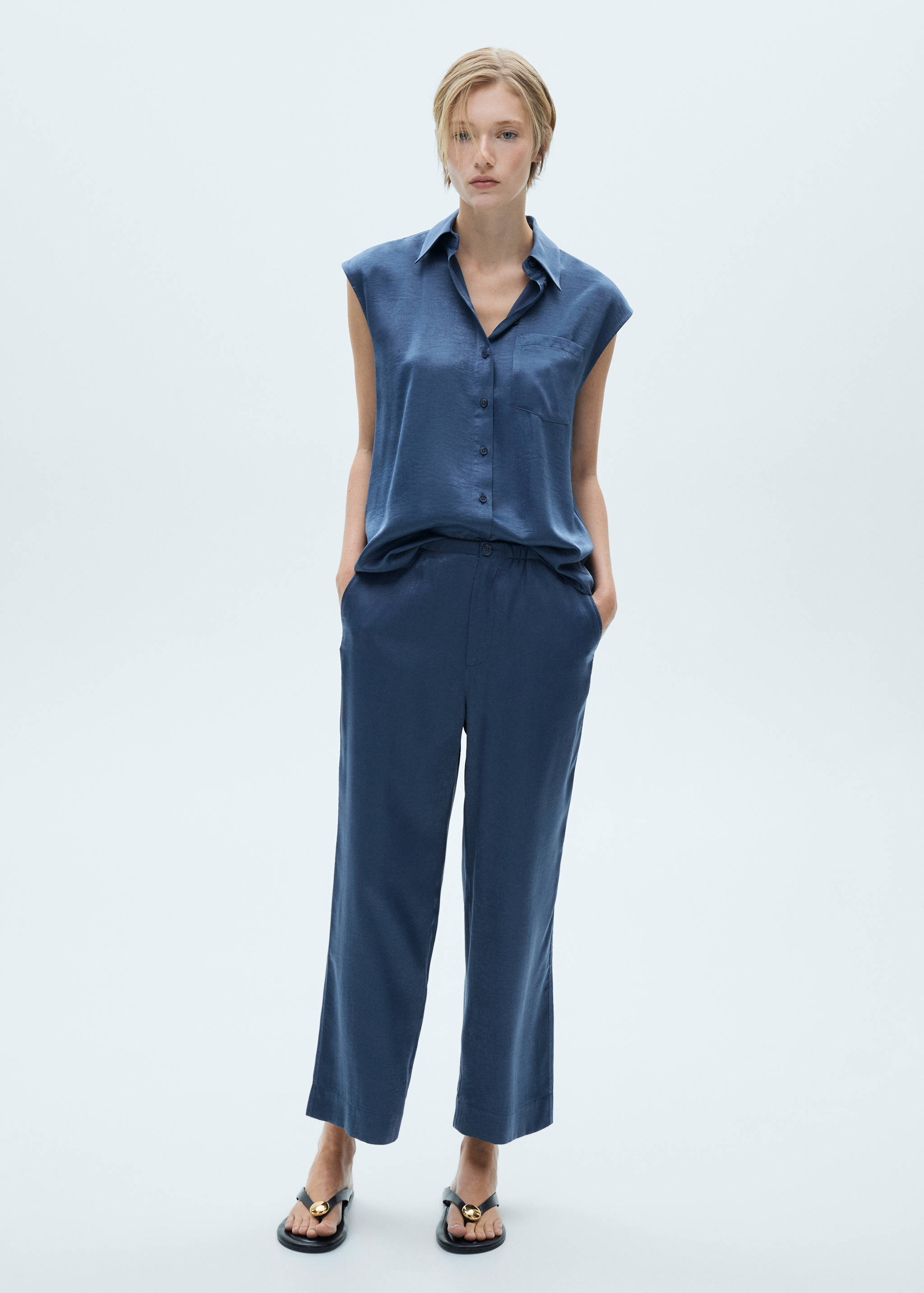 Satin crop trousers - General plane