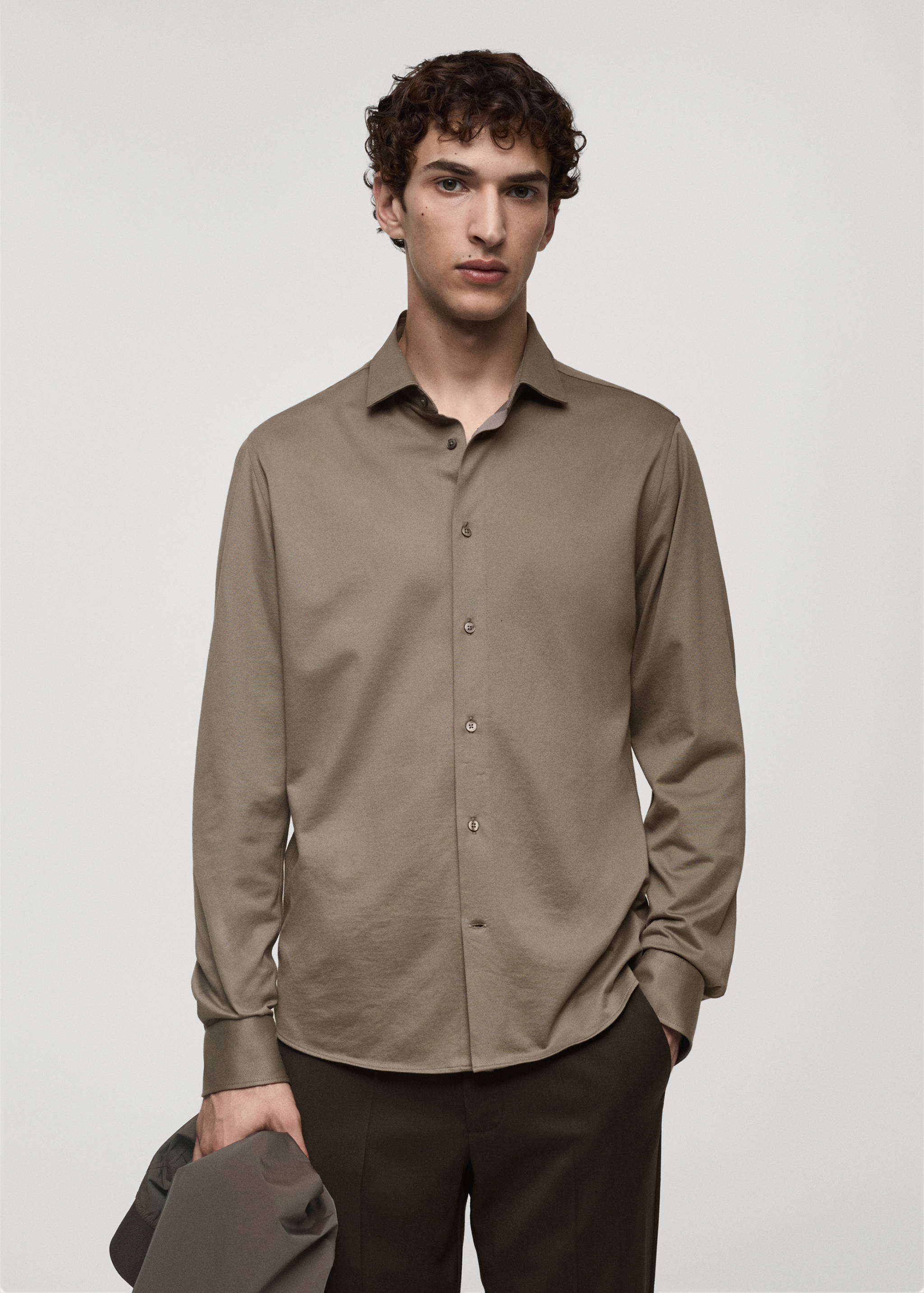 Camisa regular fit antiarrugas - Plano medio