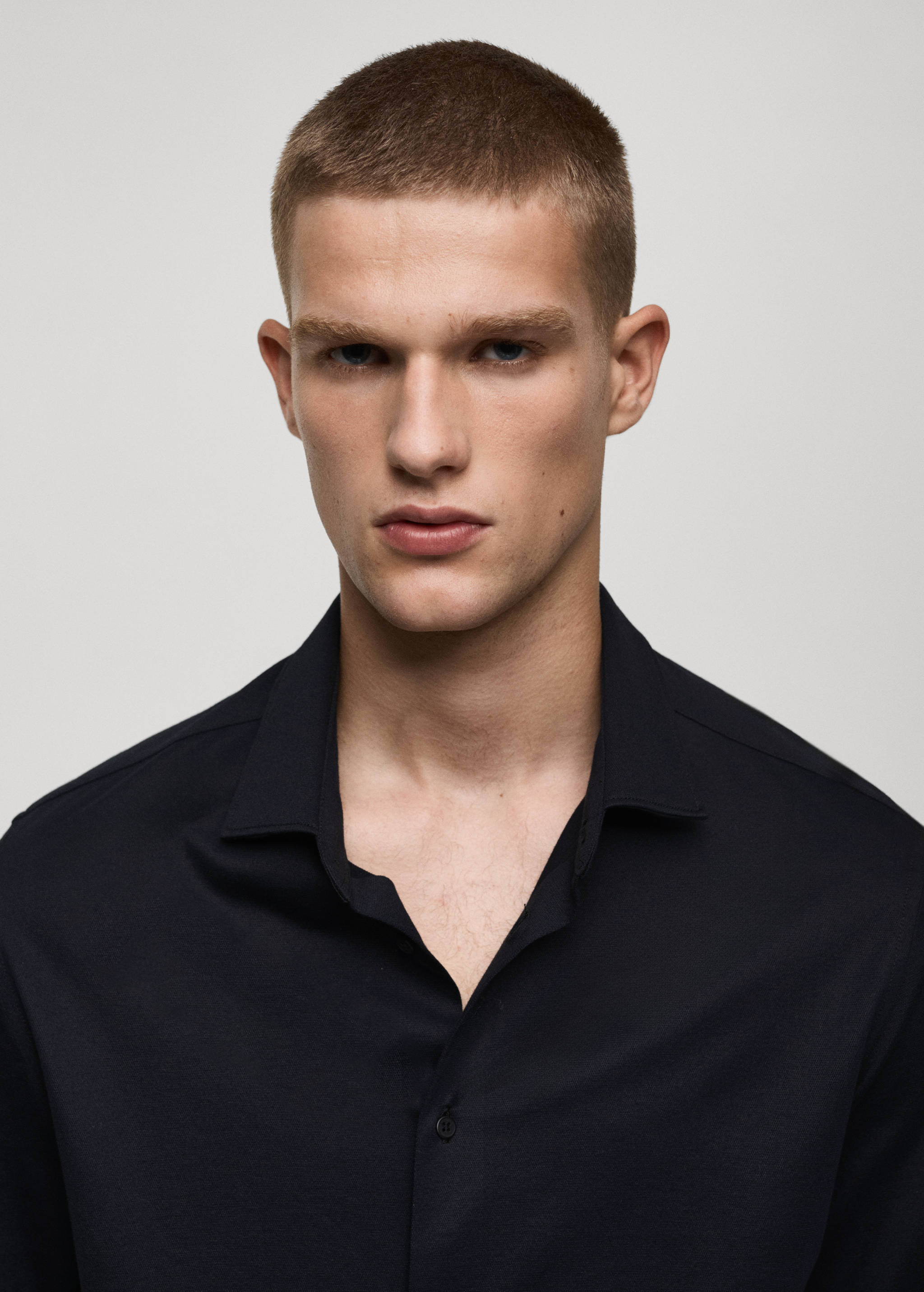 Немнущаяся рубашка regular fit - Деталь изделия 1