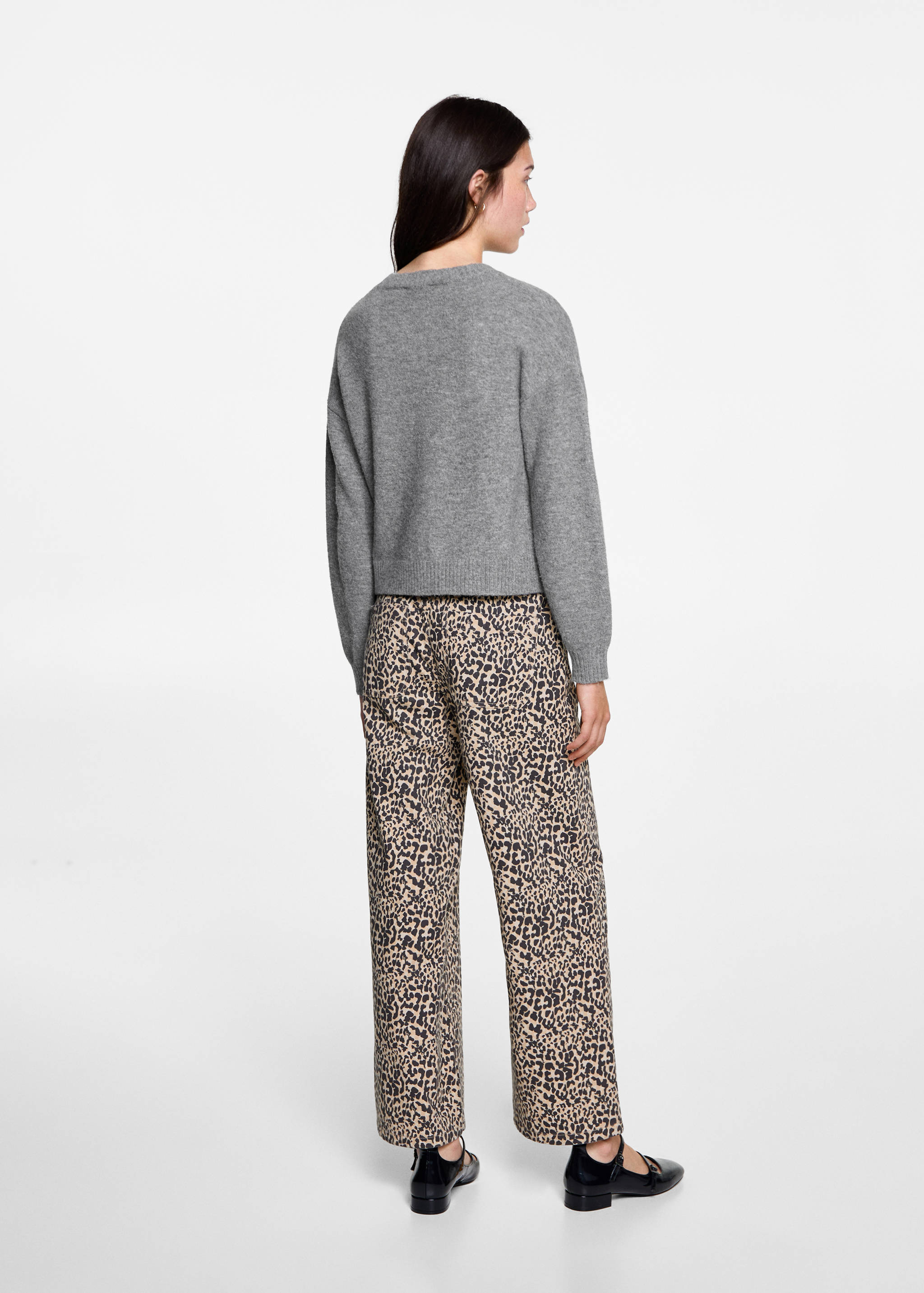 Knit sweater - Reverse of the article