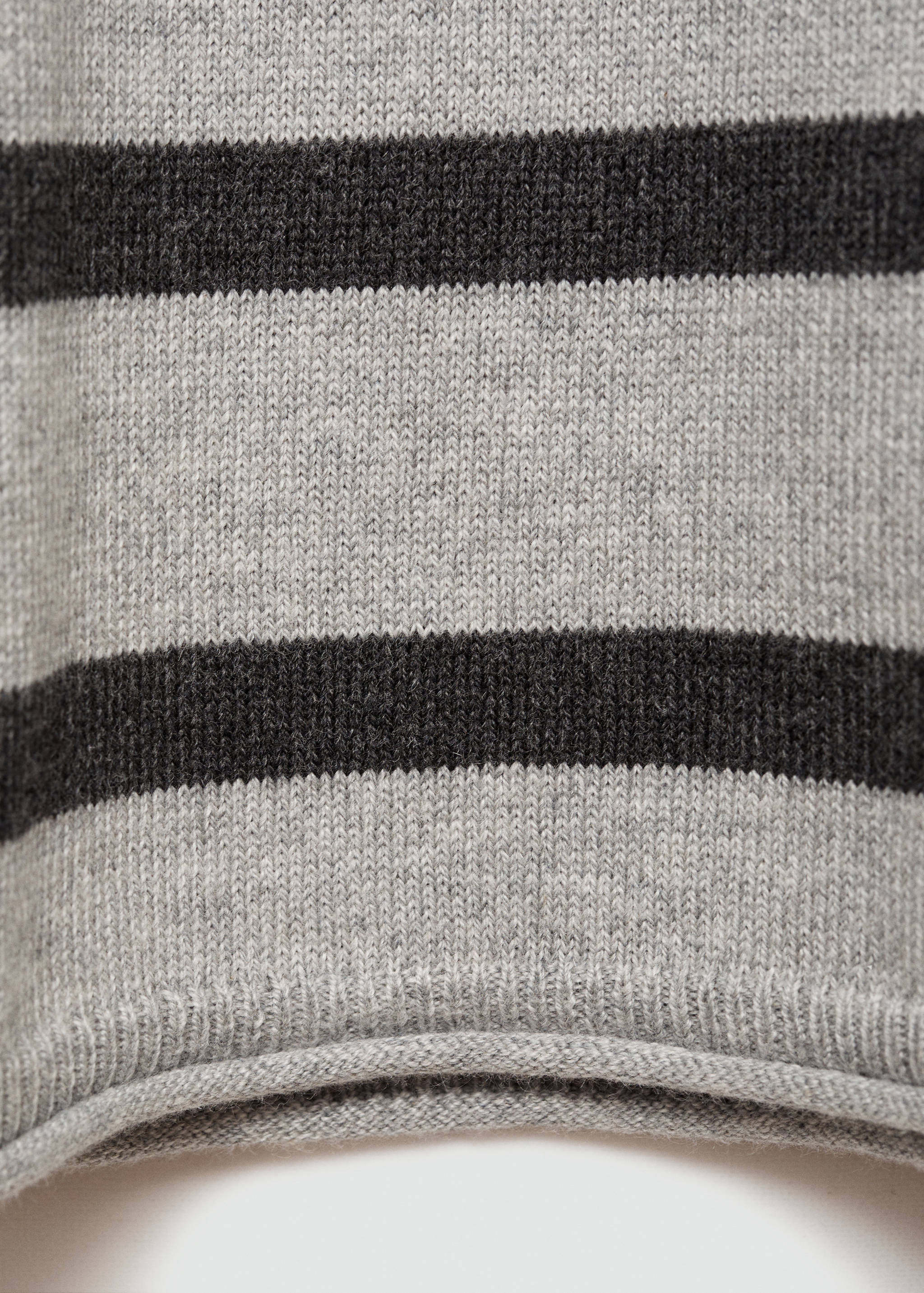 Gestreifter Rippenpullover - Detail des Artikels 0