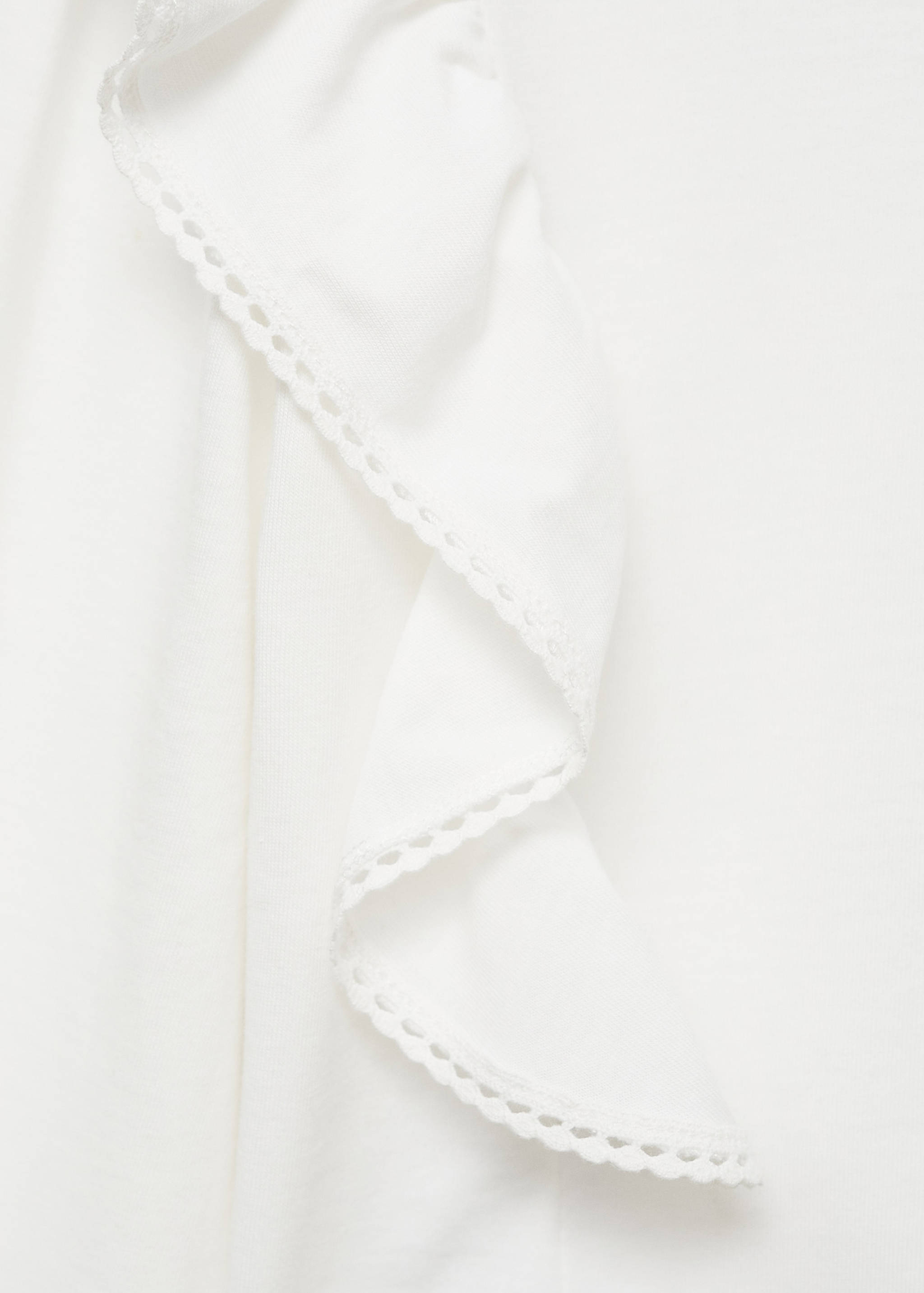 Blouse with pleat detail - Details of the article 8