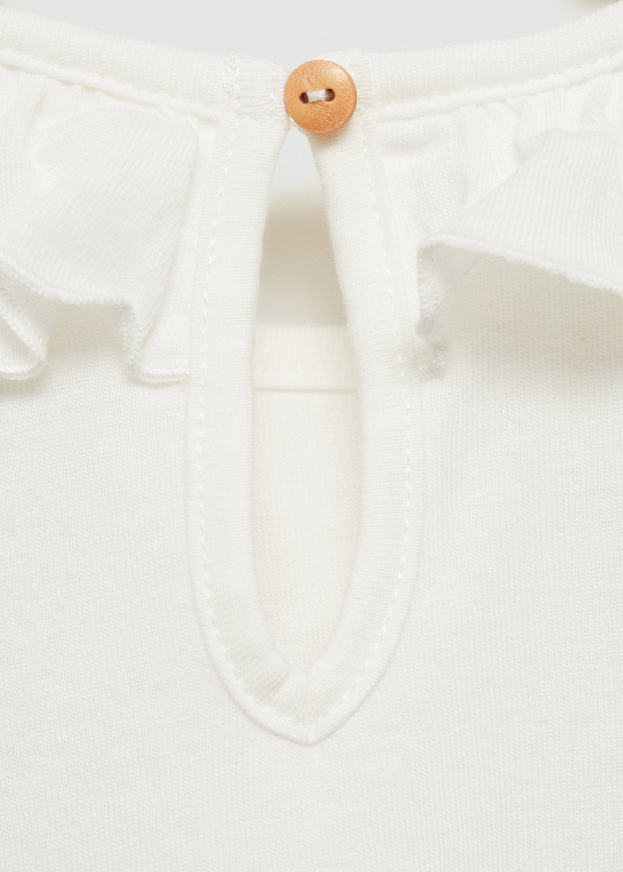Ruffled collar t-shirt - Details of the article 0