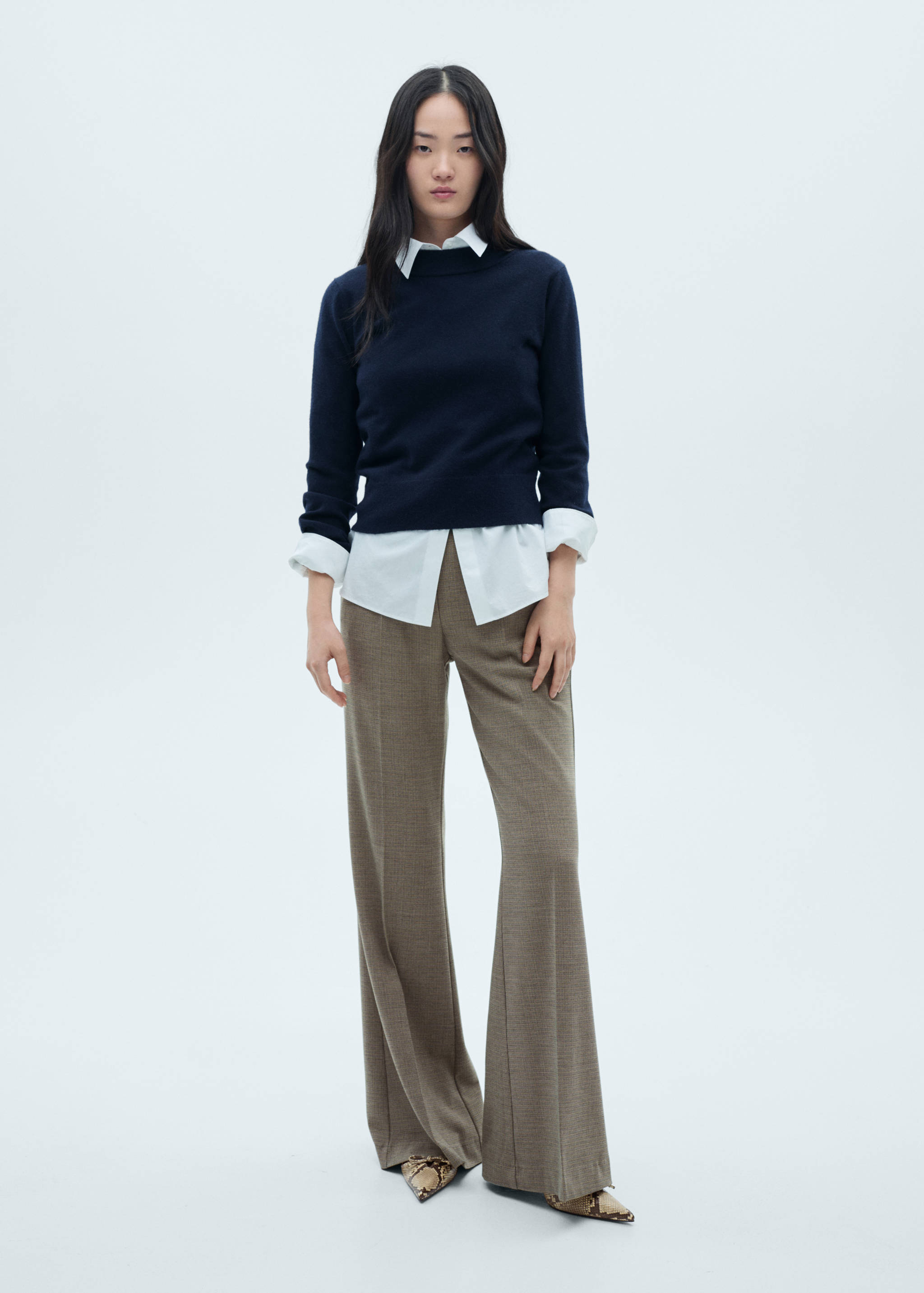 Flared suit trousers - Details of the article 7