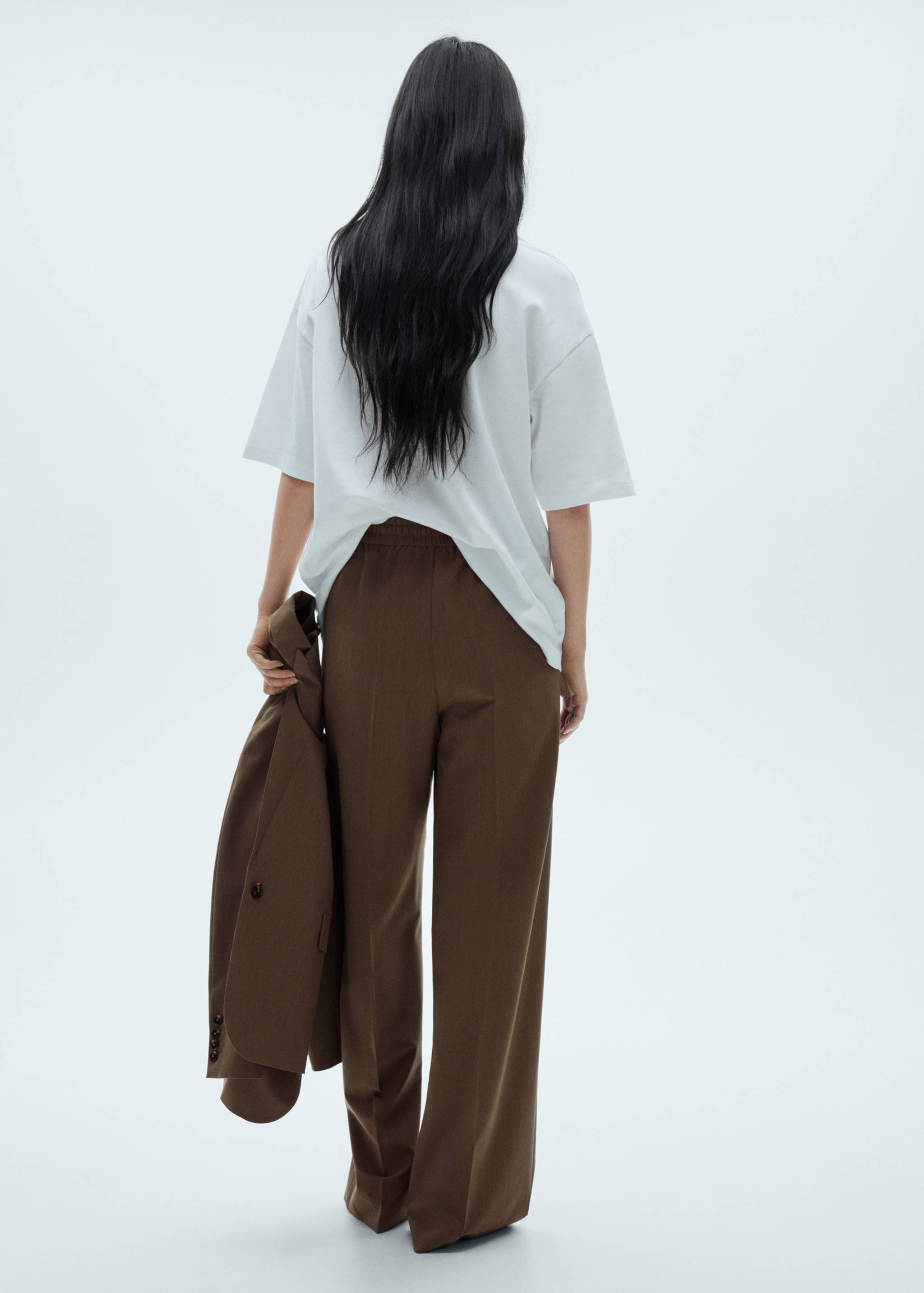 Straight-fit pants with elastic waist - Reverse of the article