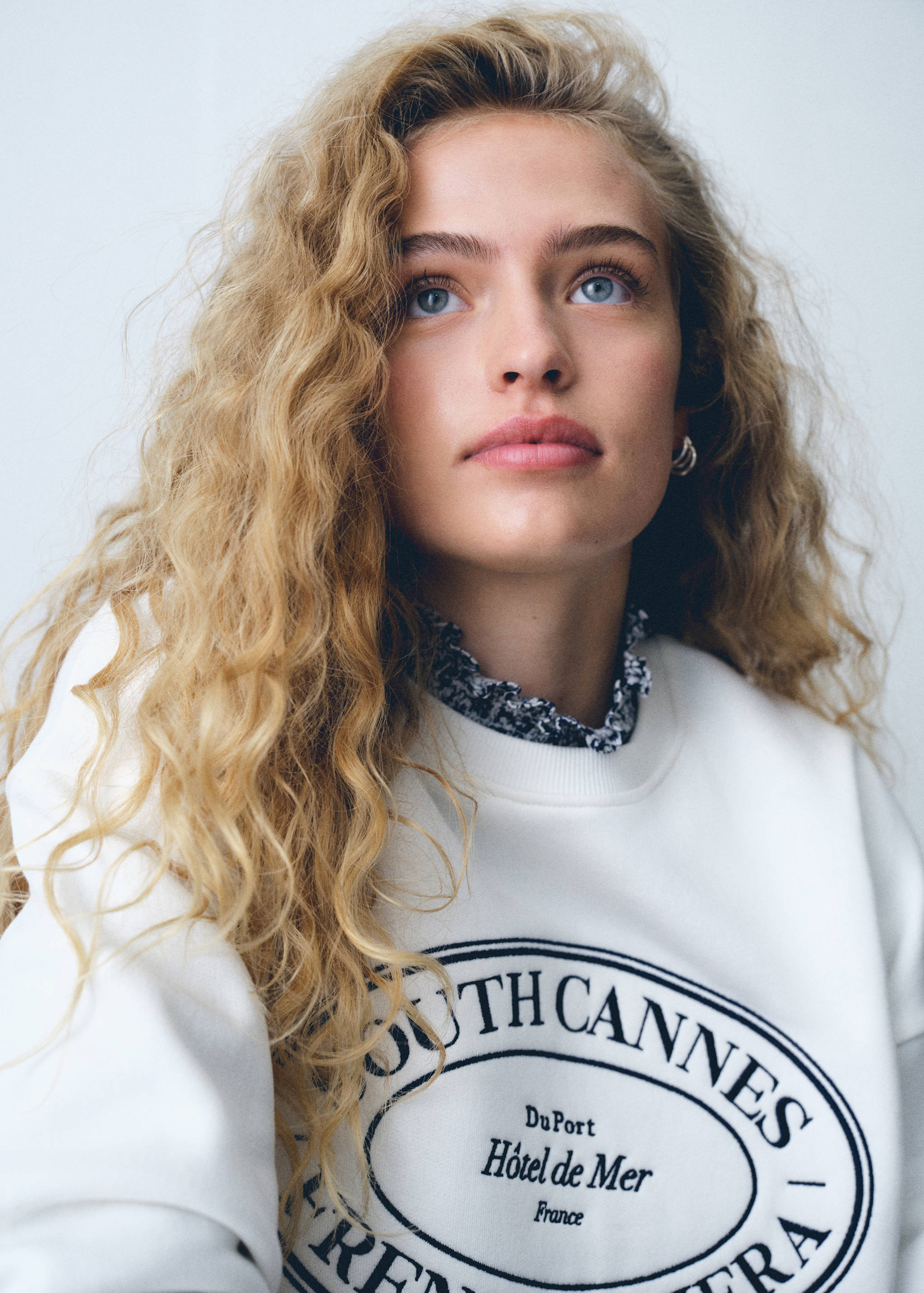 Sweat-shirt coton détails brodés - Détail de l'article 5