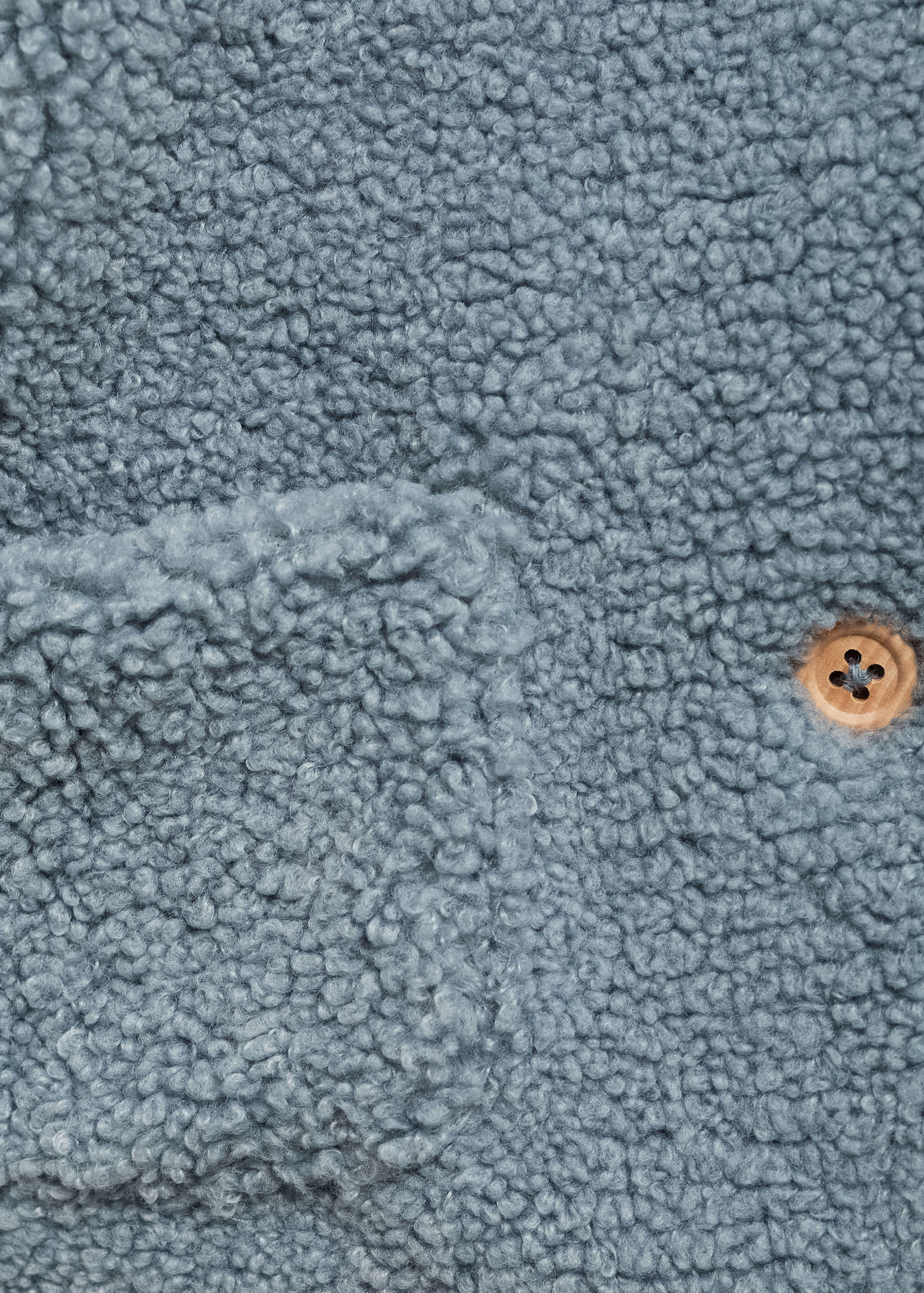 Шуба из искусственной овчины с капюшоном - Деталь изделия 0