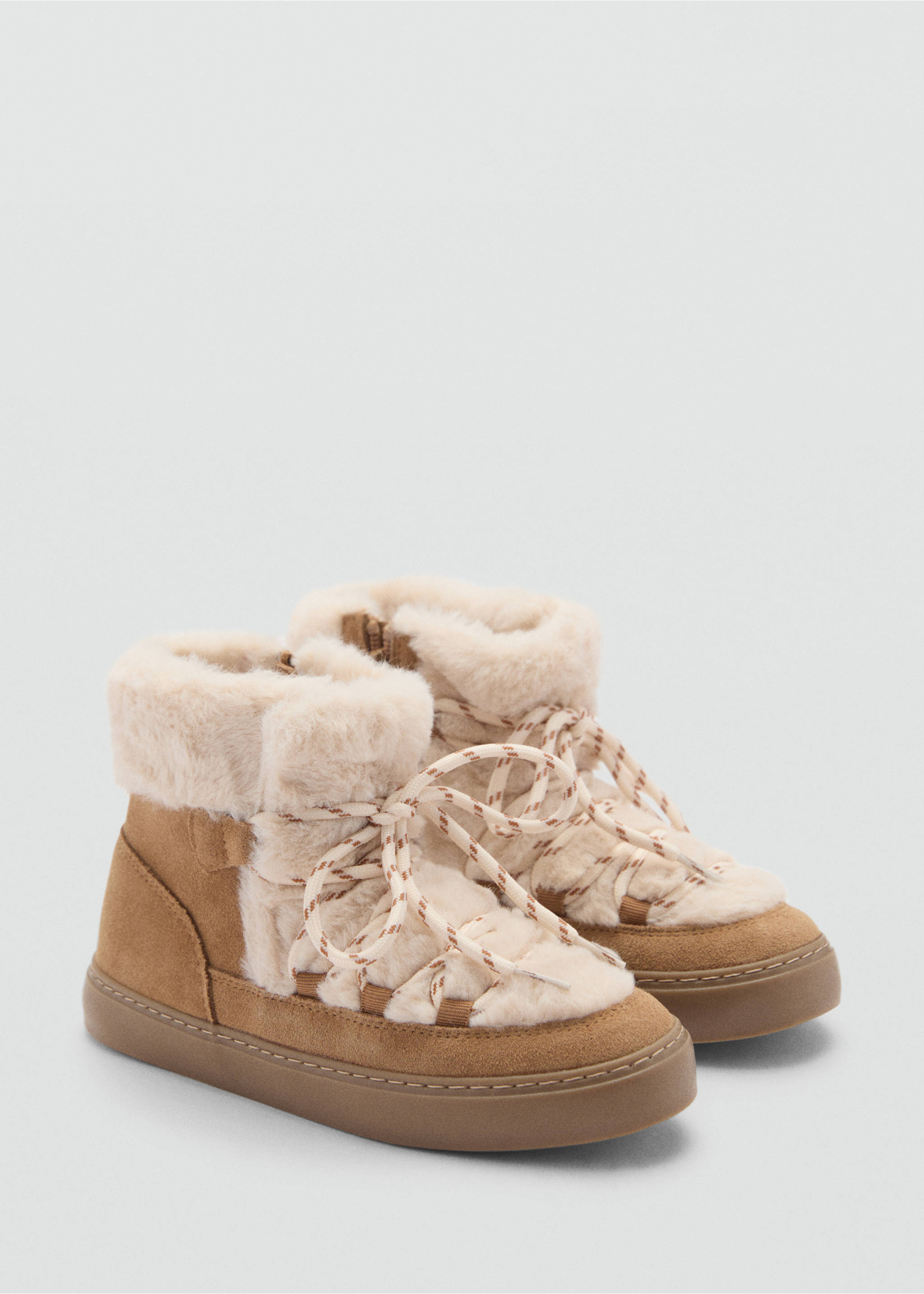 Bottines en cuir et imitation fourrure - Plan moyen, Marron moyen. Ref: 77016748-00.