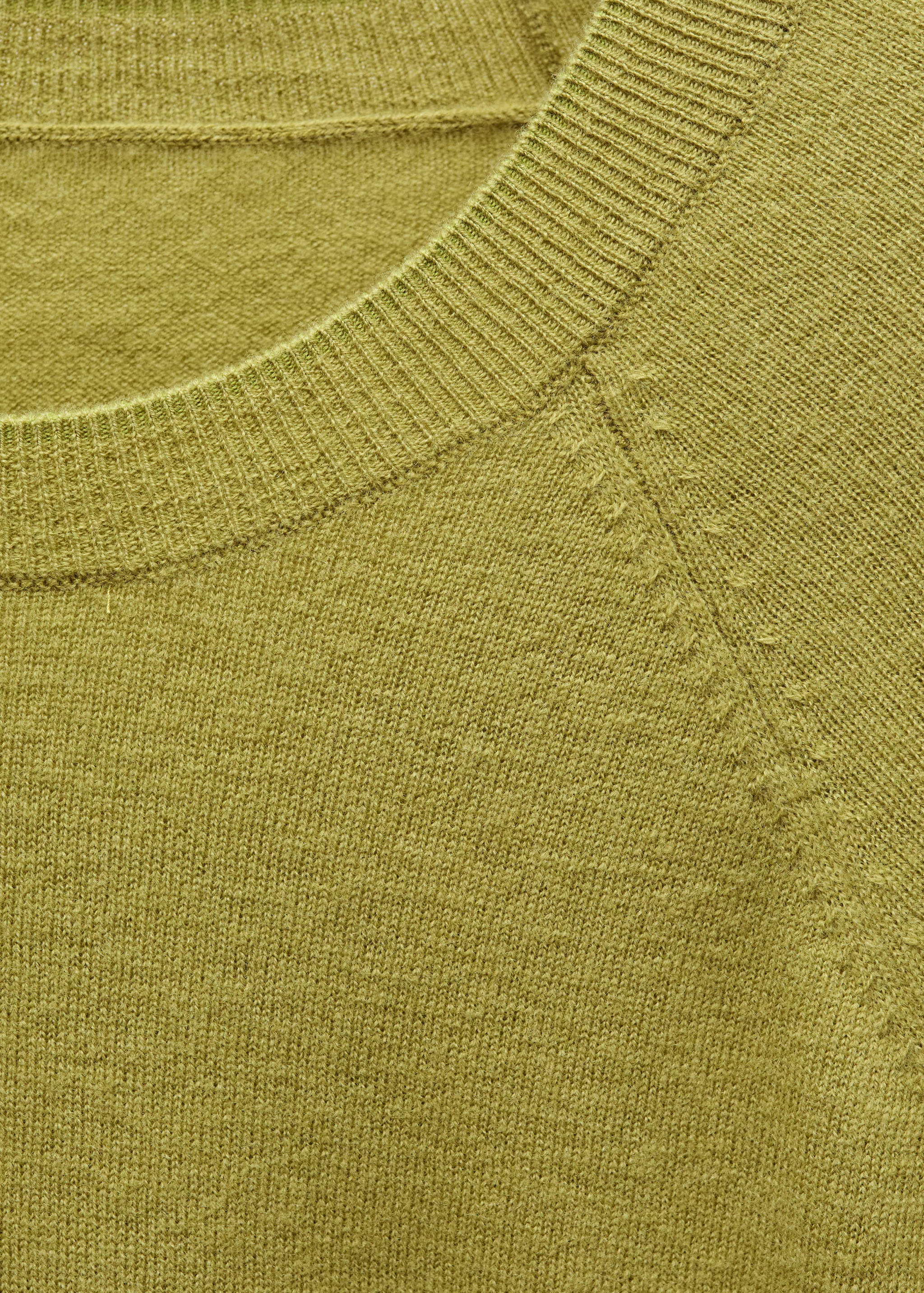 Rounded neck wool sweater - Details of the article 8