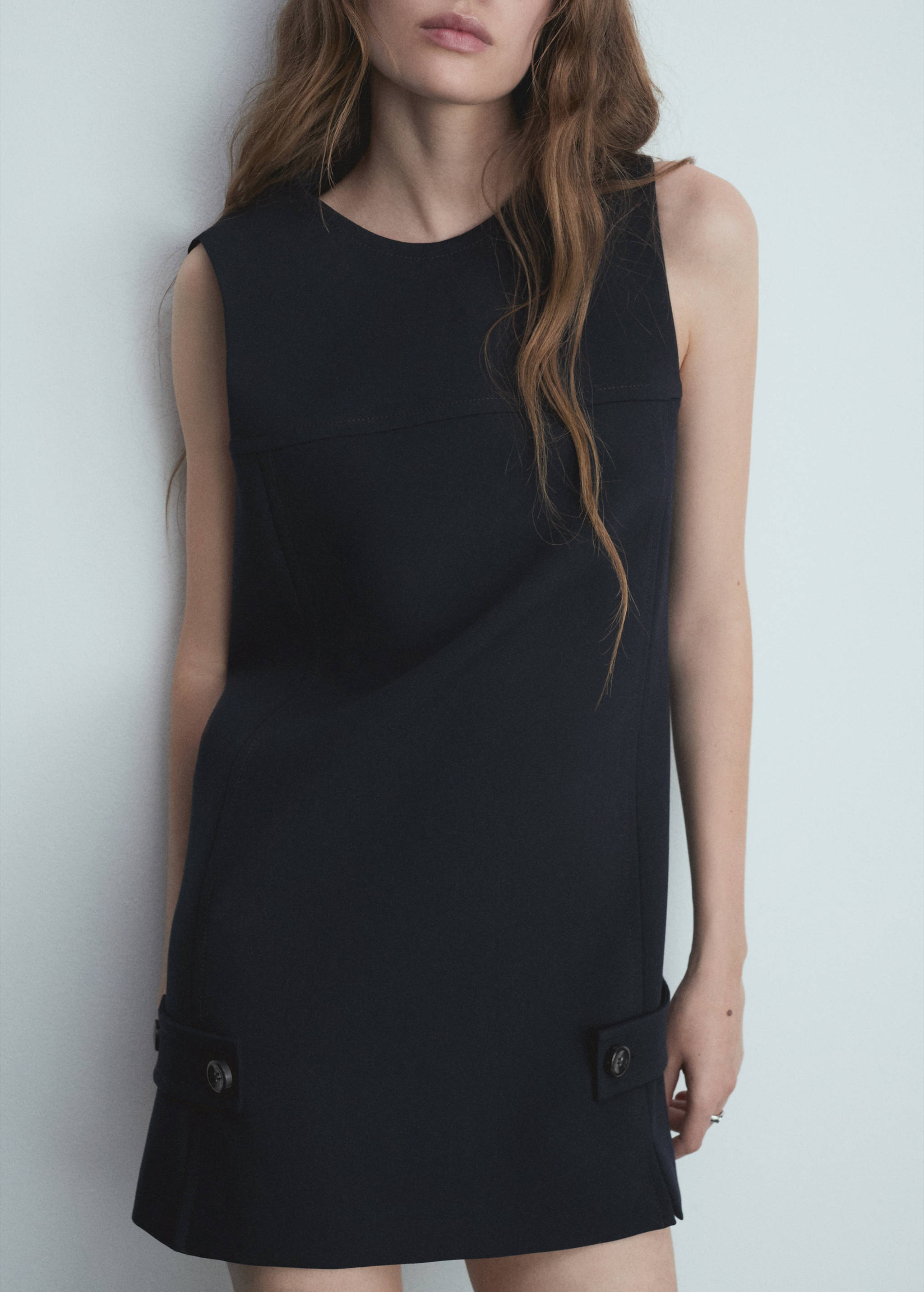 Robe courte boutons décoratifs - Détail de l'article 1