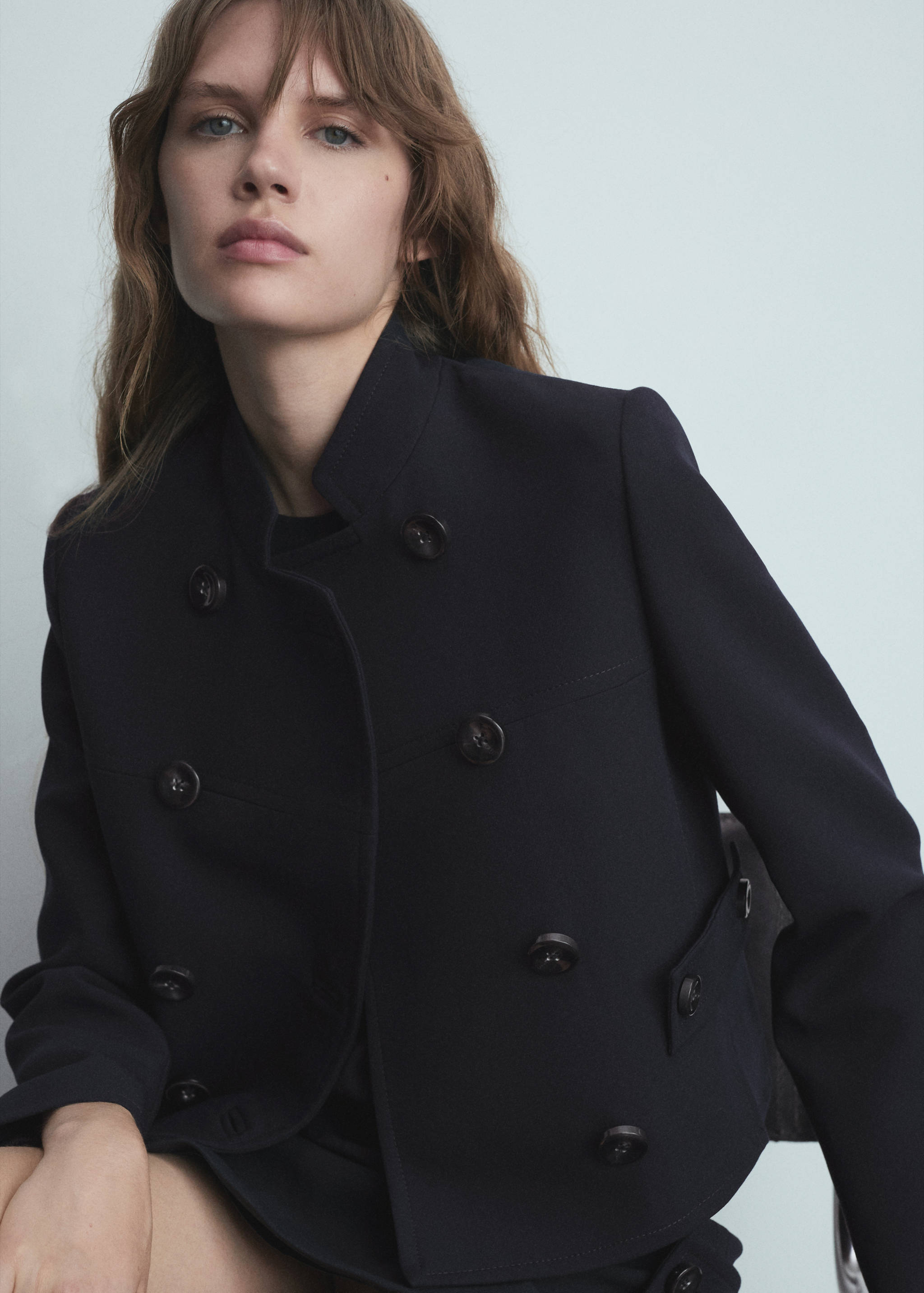 Robe courte boutons décoratifs - Détail de l'article 4