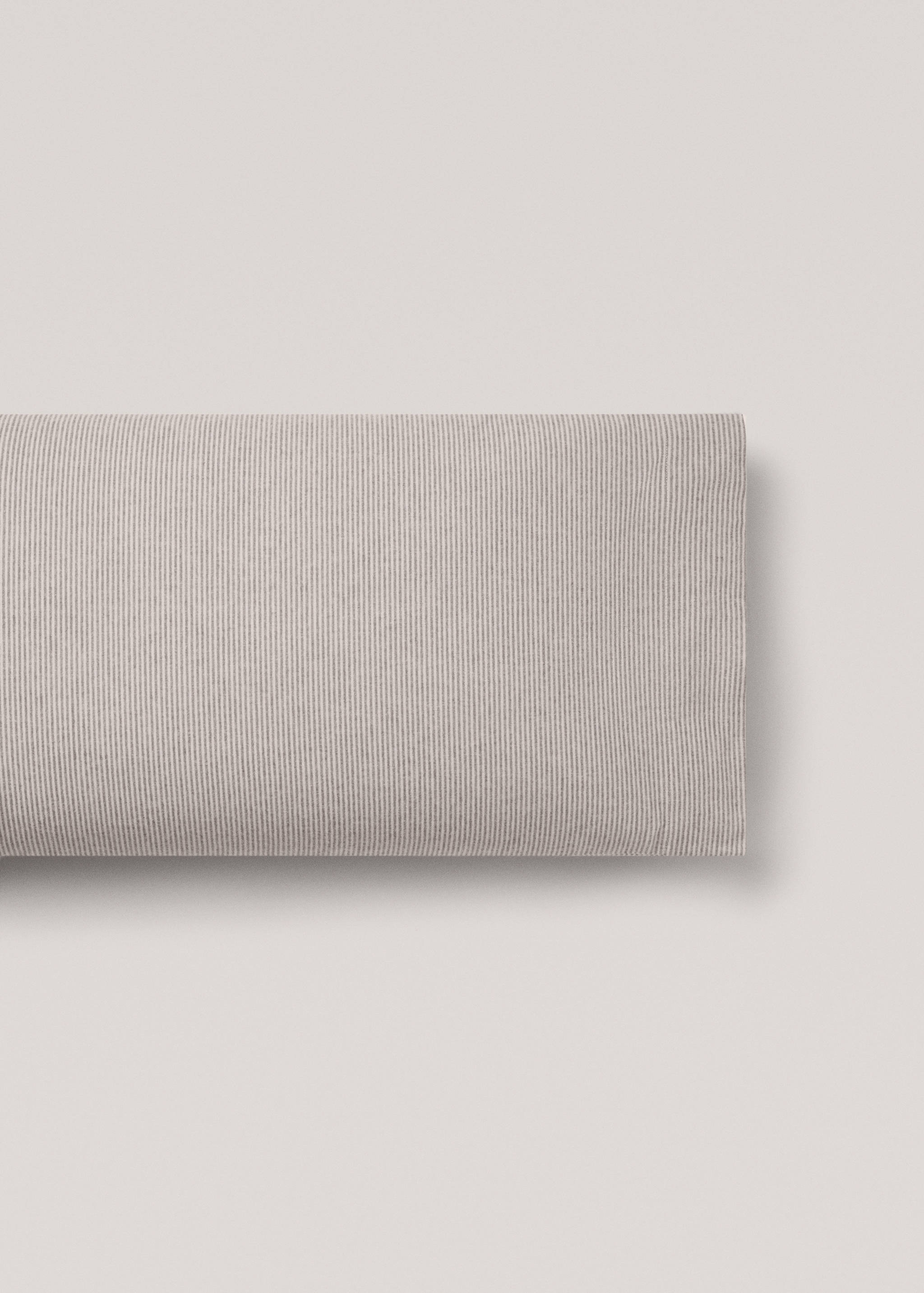 Cotton flannel pillowcase stripes 45x110cm - Article without model