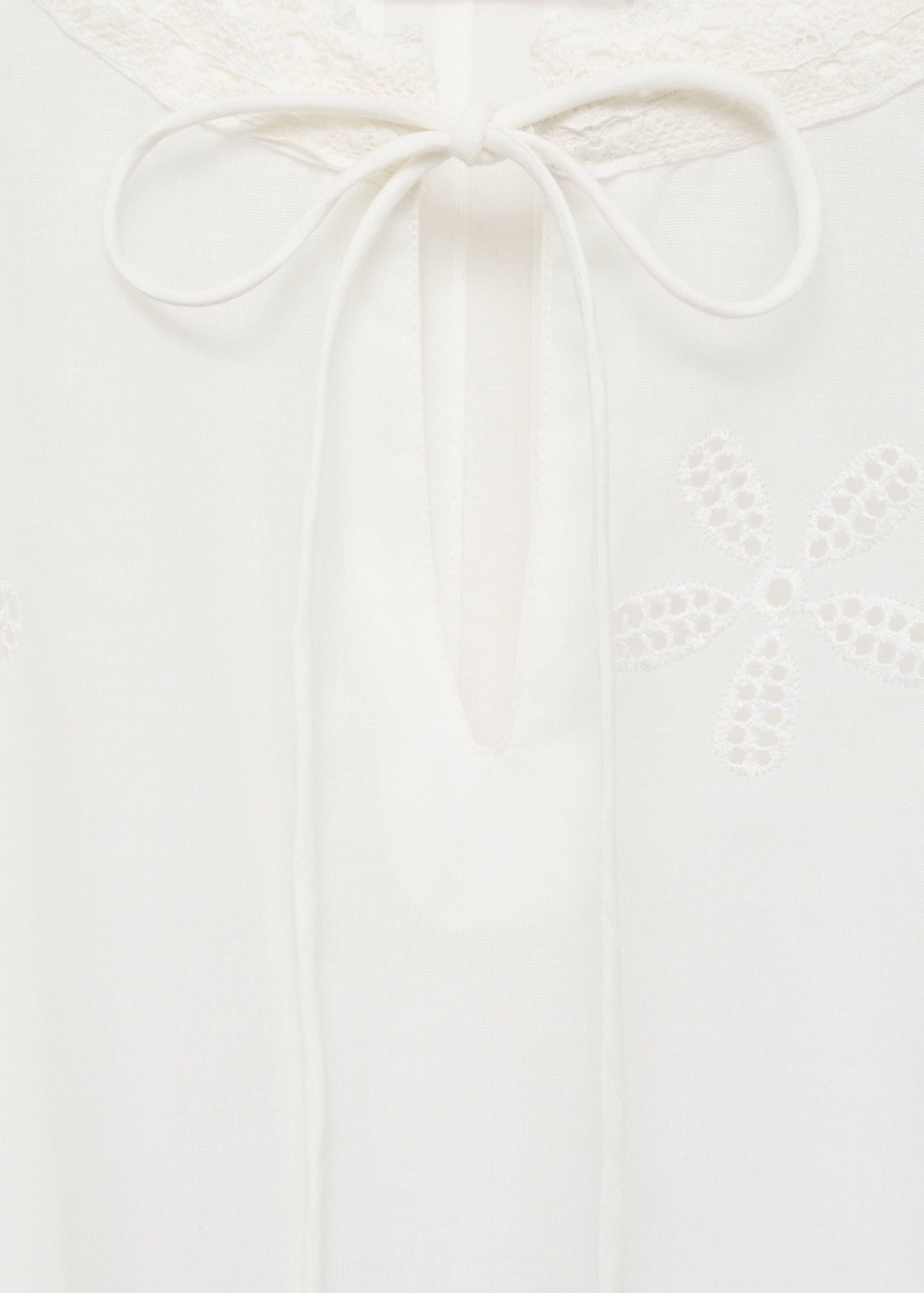 Floral embroidered blouse - Details of the article 8