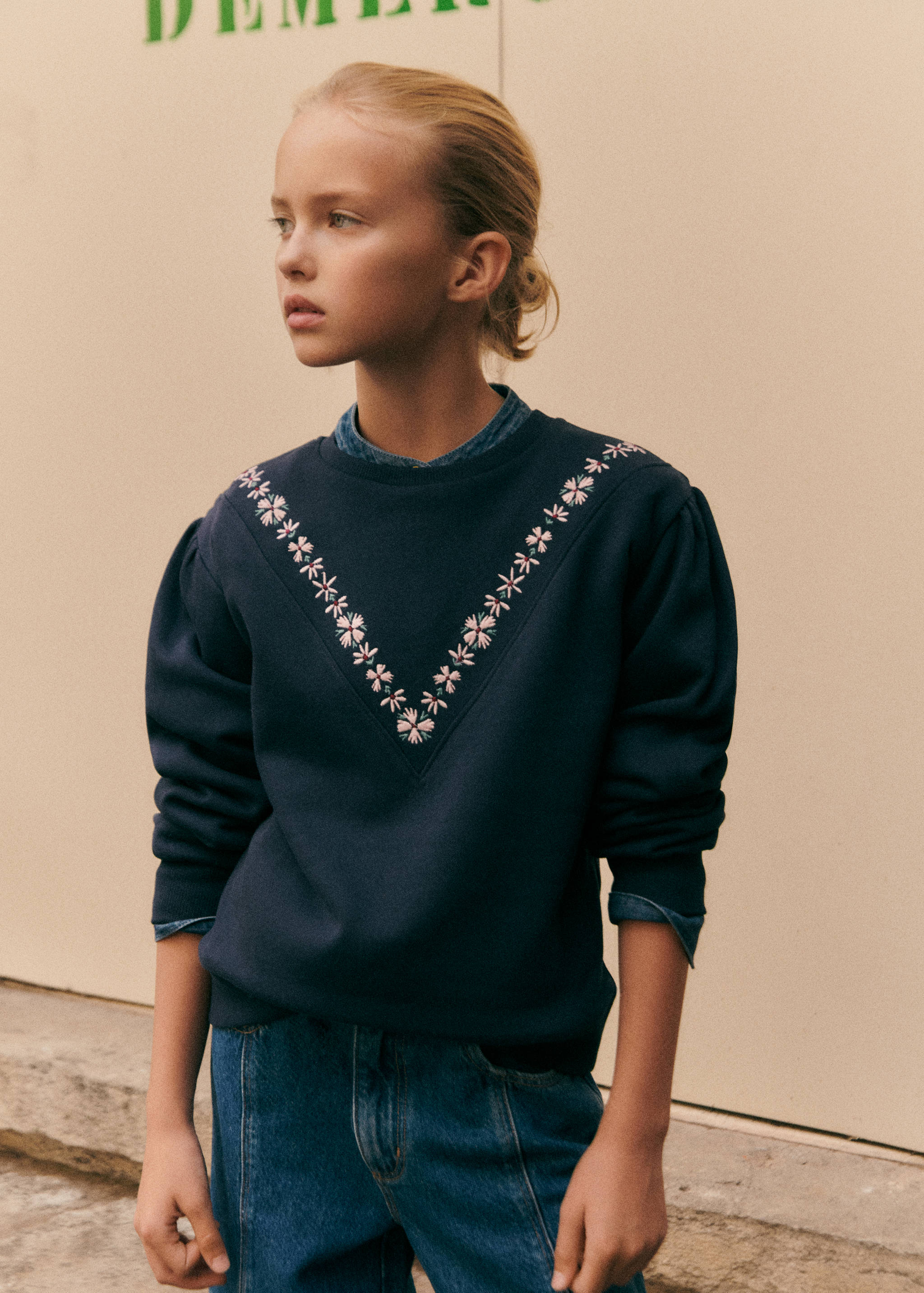 Floral embroidered sweatshirt - Details of the article 5
