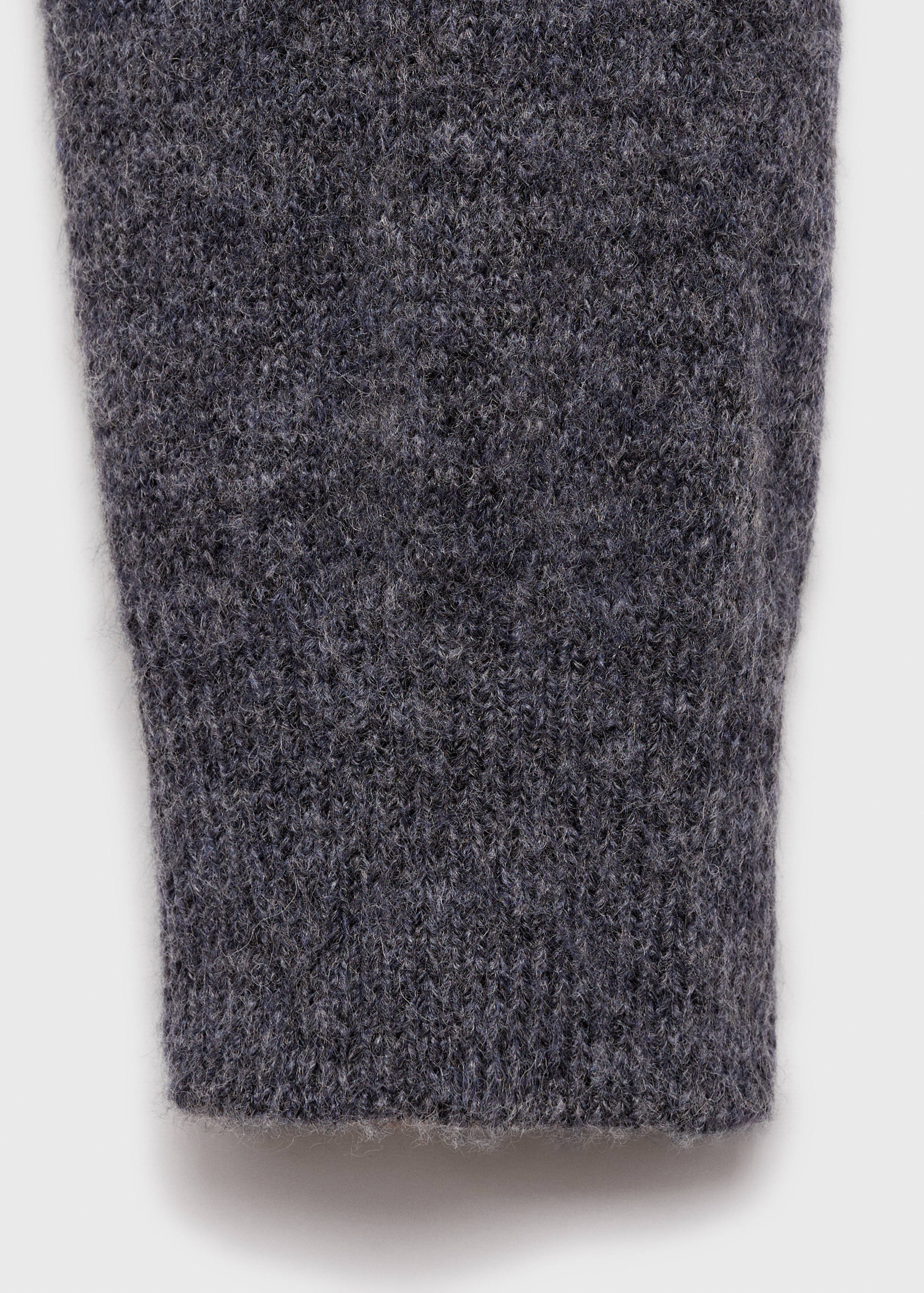 Round-neck knitted sweater - Details of the article 0