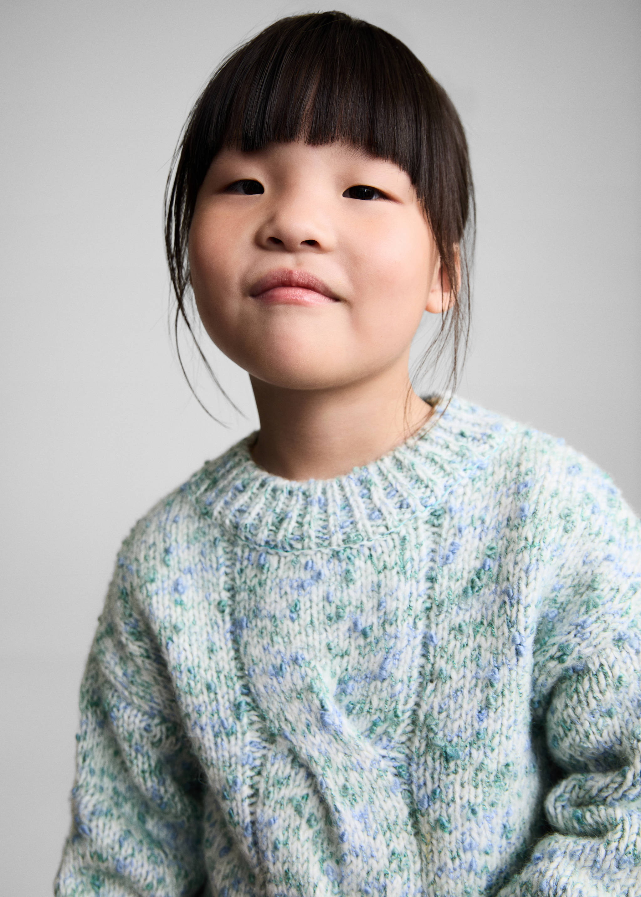 Bicolour knit sweater - Details of the article 1