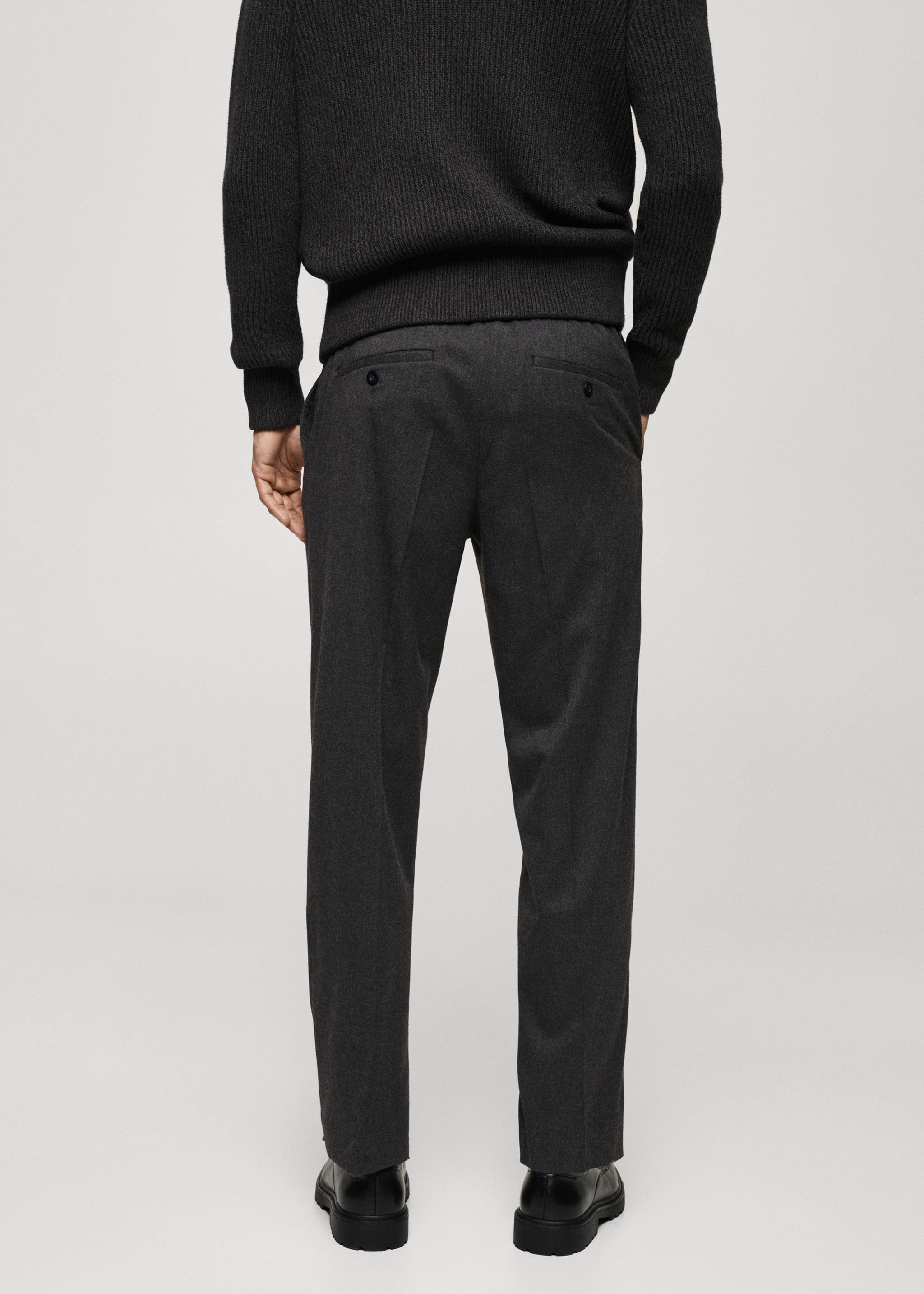 Regular fit cord pleated pants - Reverse of the article