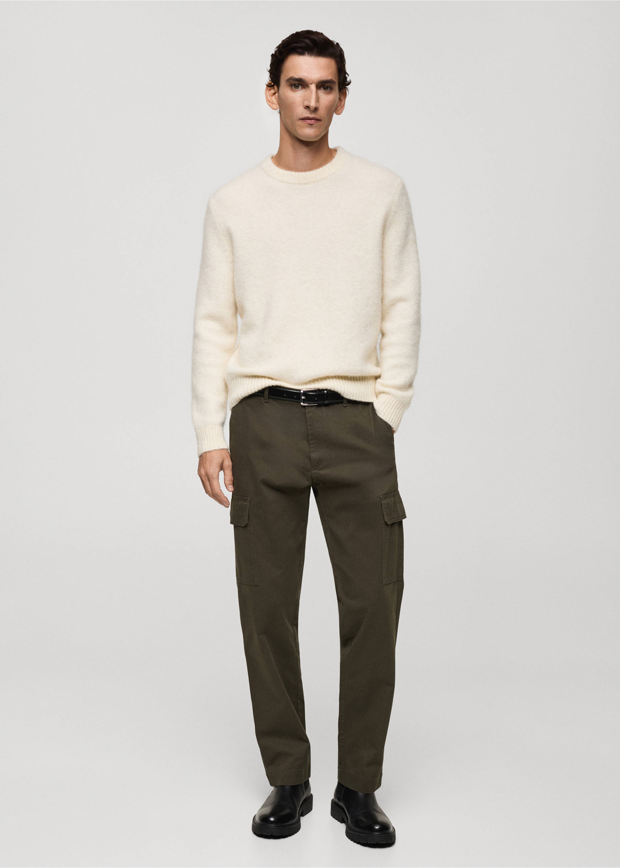Pantalon cargo straight-fit - Plan général, Kaki. Ref: 77017923-00.