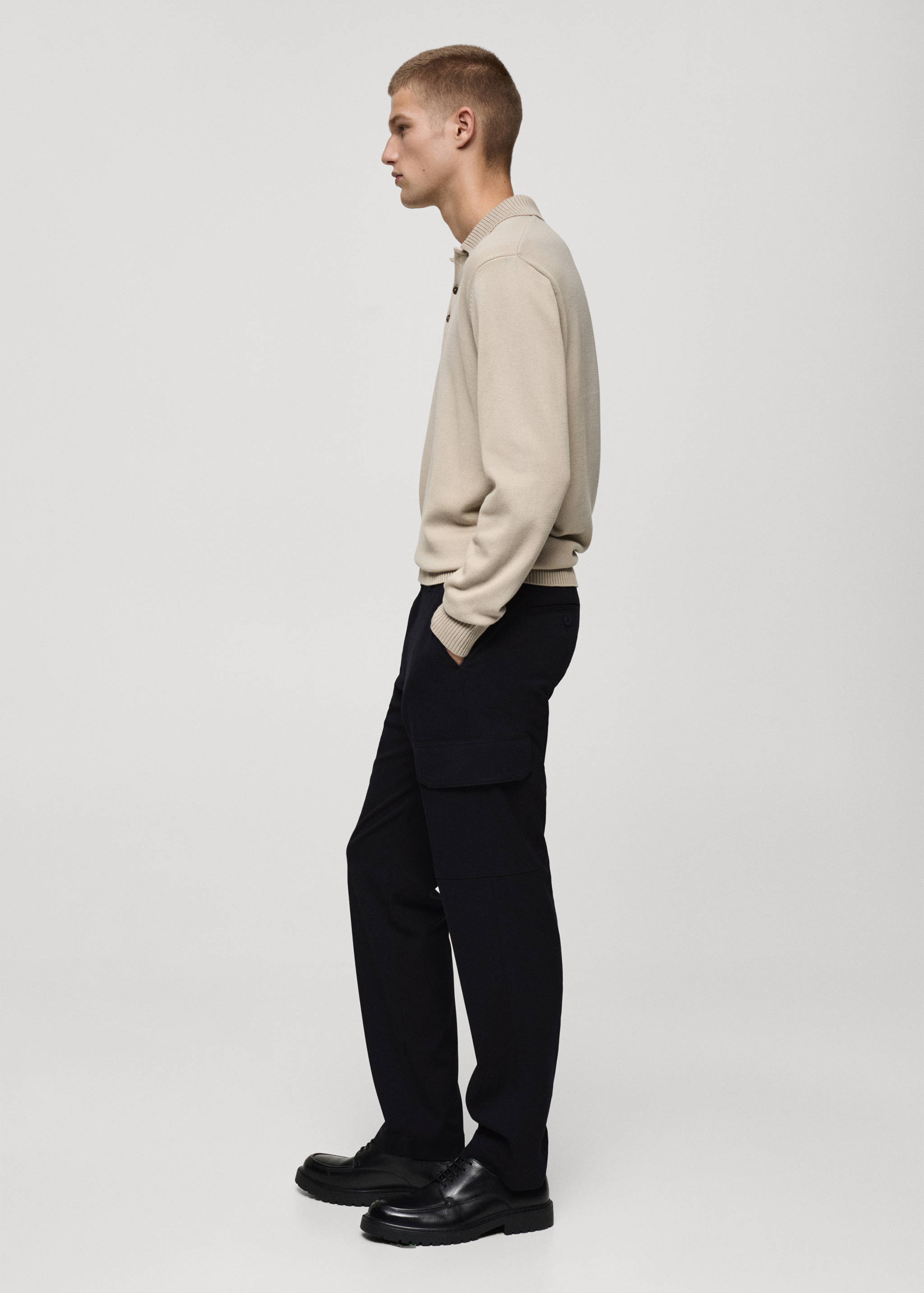 Regular-fit cargo trousers - Details of the article 2