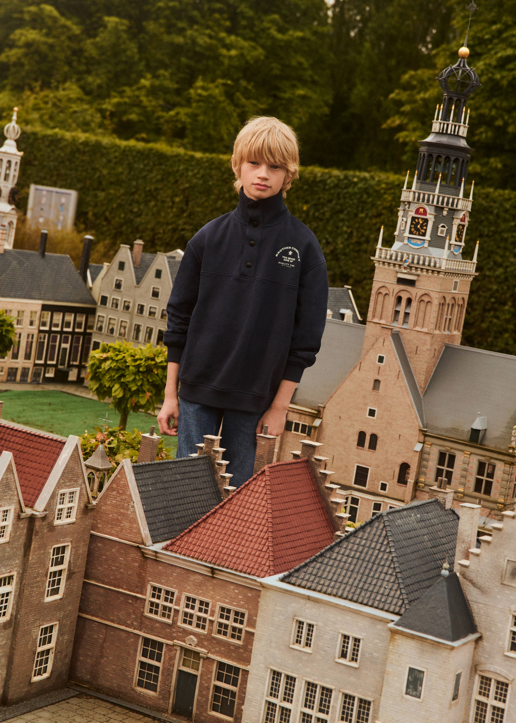 Button-down stand collar sweater - Details of the article 5