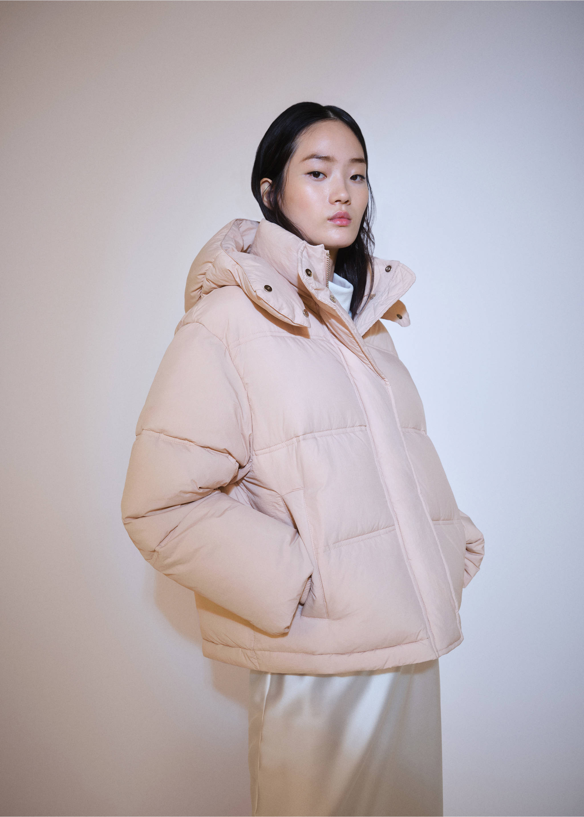 Anorak corto acolchado capucha - Plano medio, Rosa pastel. Ref: 77018266-00.