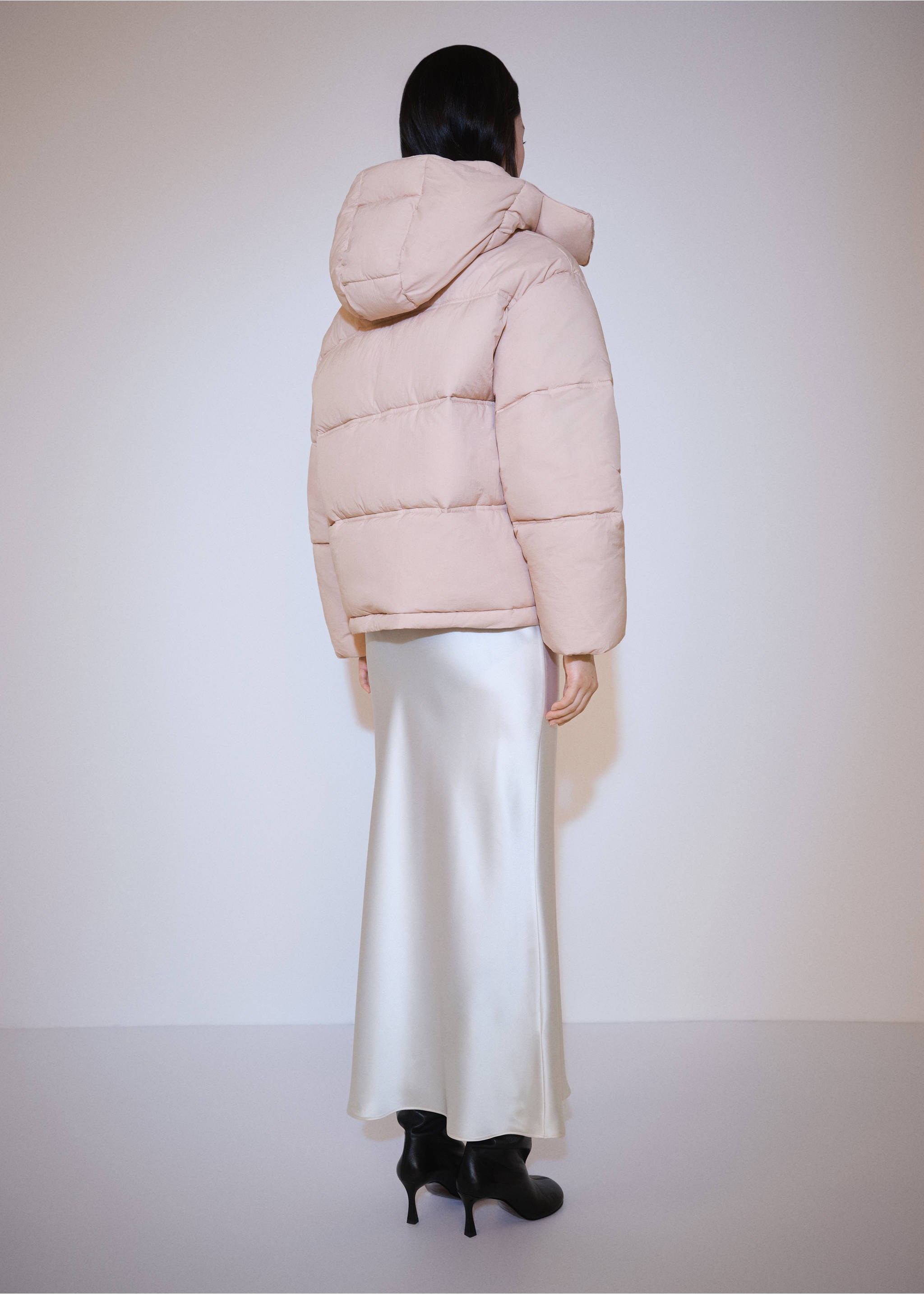 Anorak corto acolchado capucha - Reverso del artículo, Rosa pastel. Ref: 77018266-00.