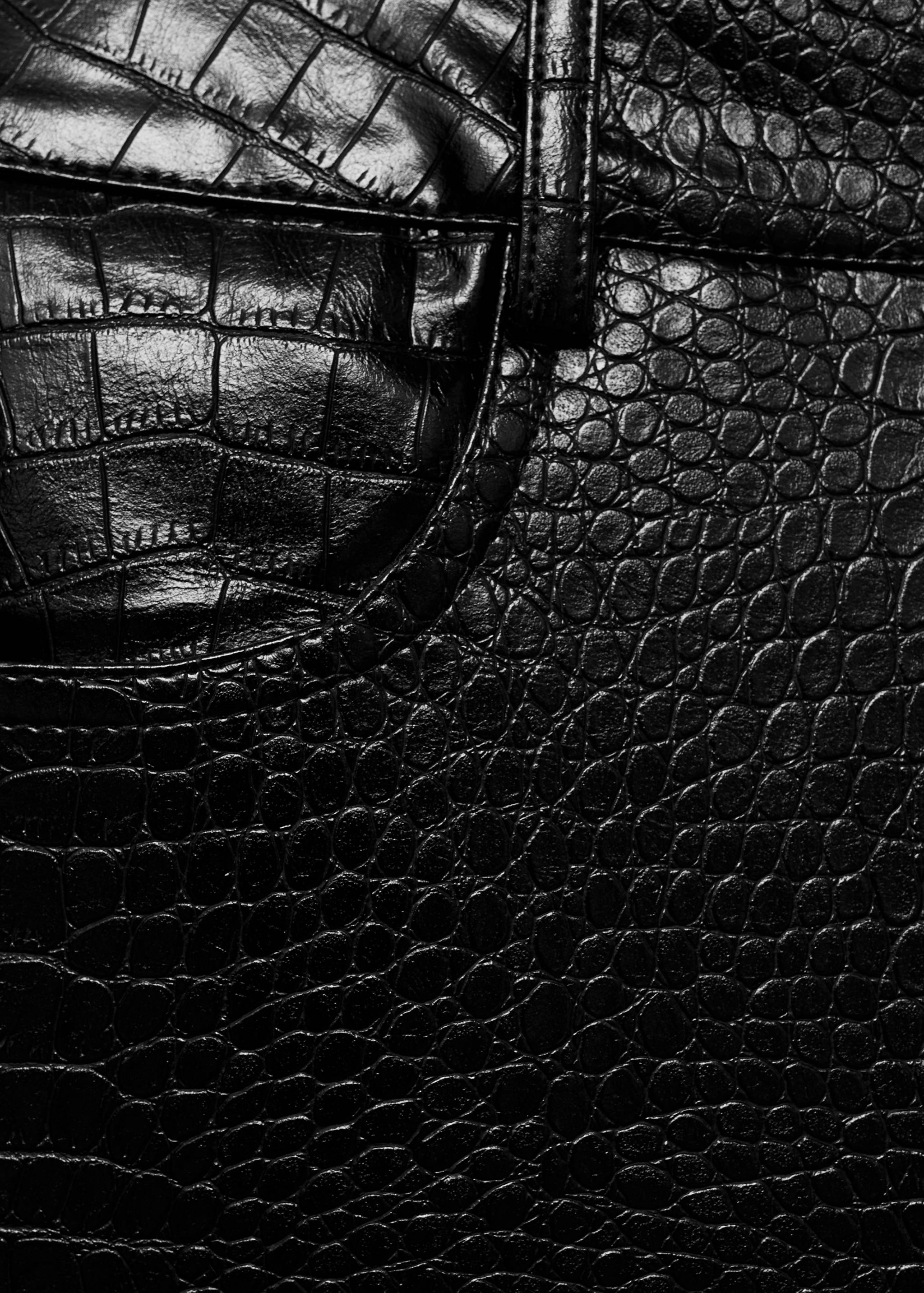 Pantalon droit simili-cuir effet croco - Détail de l'article 8