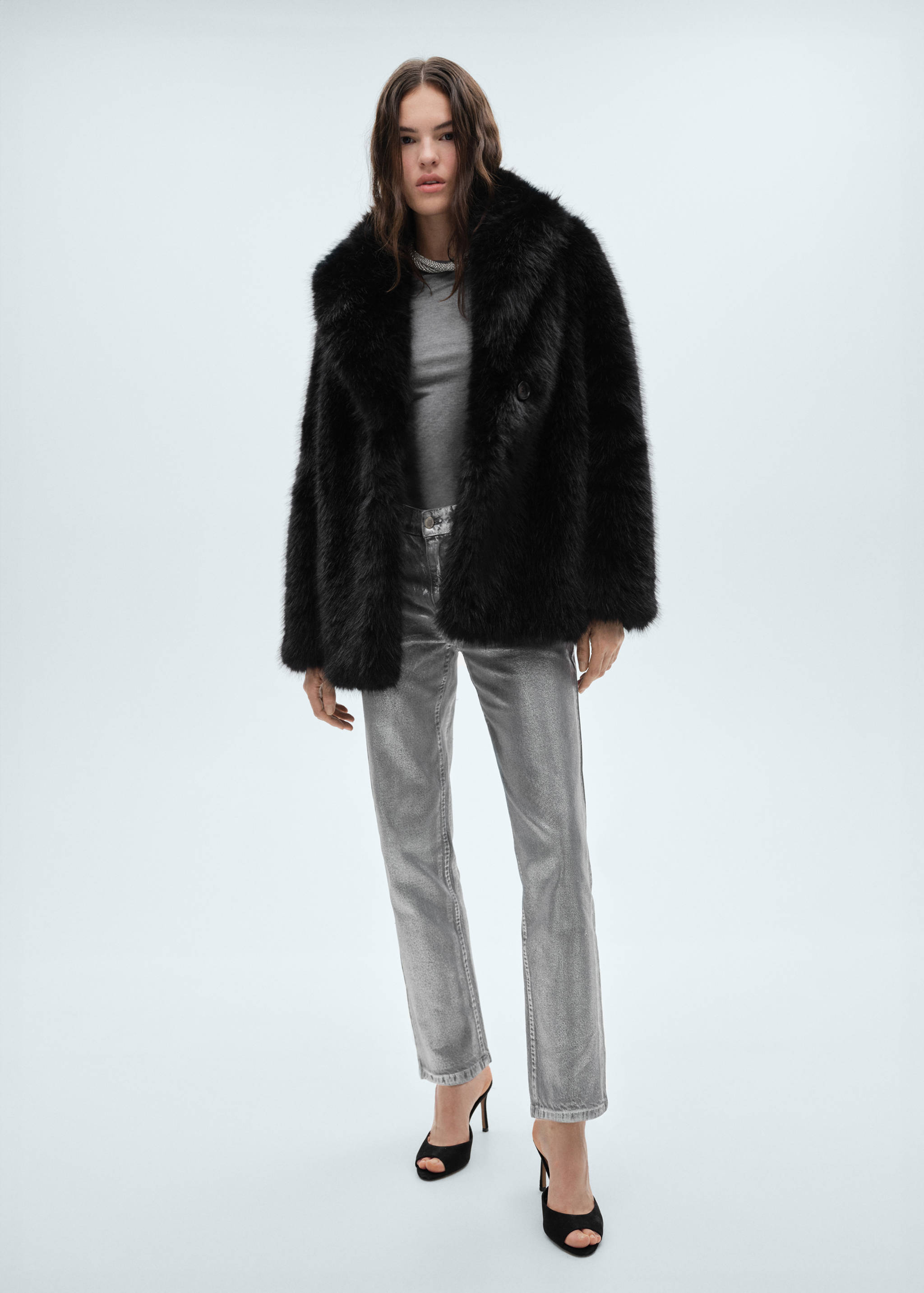 Faux-fur coat with lapels - General plane