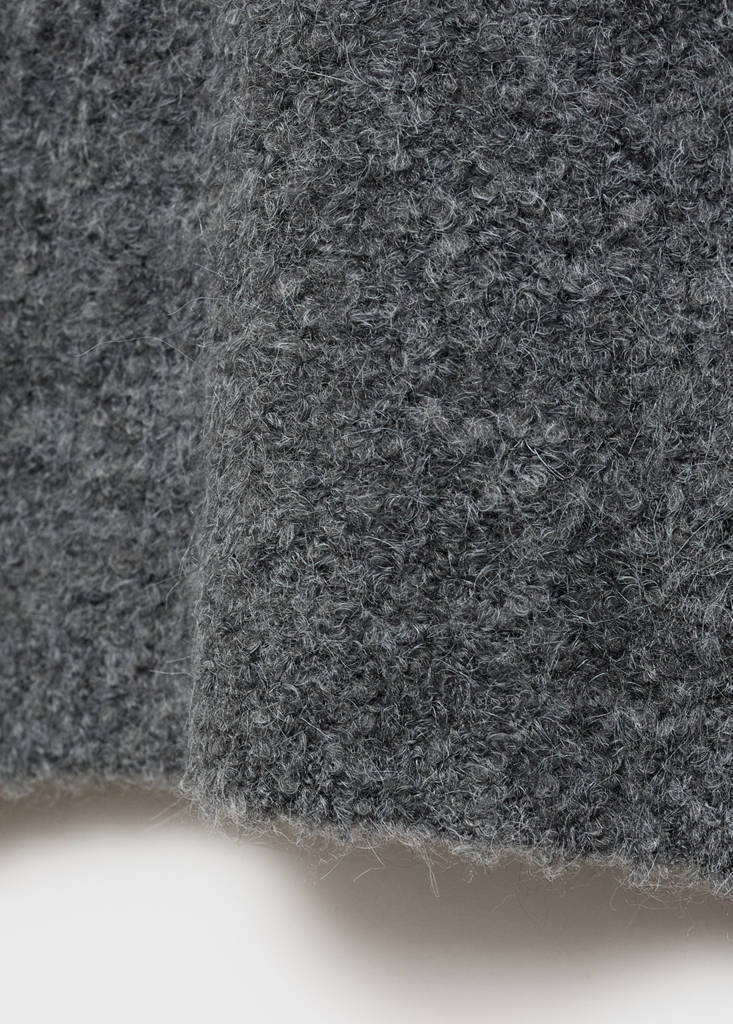 Round-neck knitted sweater — Charcoal