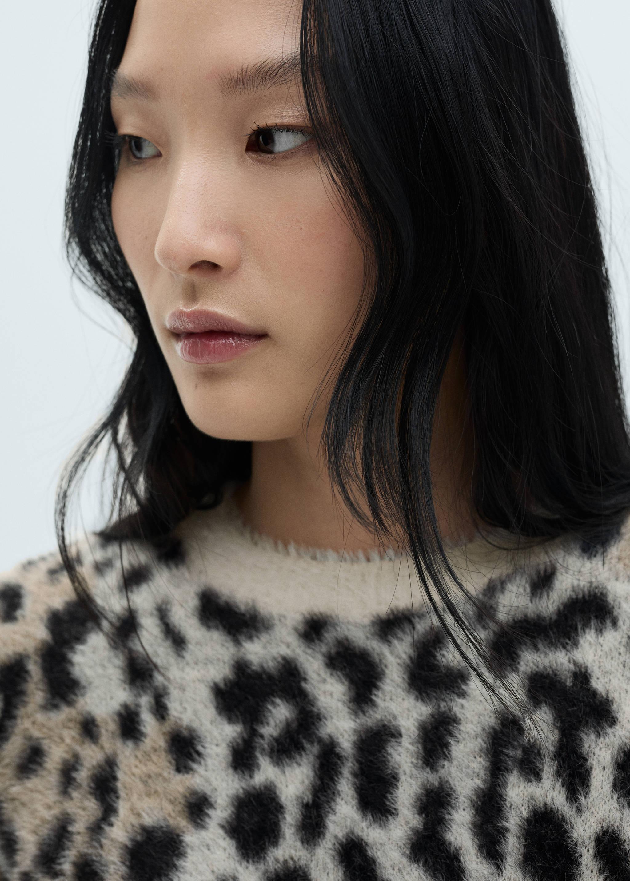 Animal print faux-fur sweater - Details of the article 1