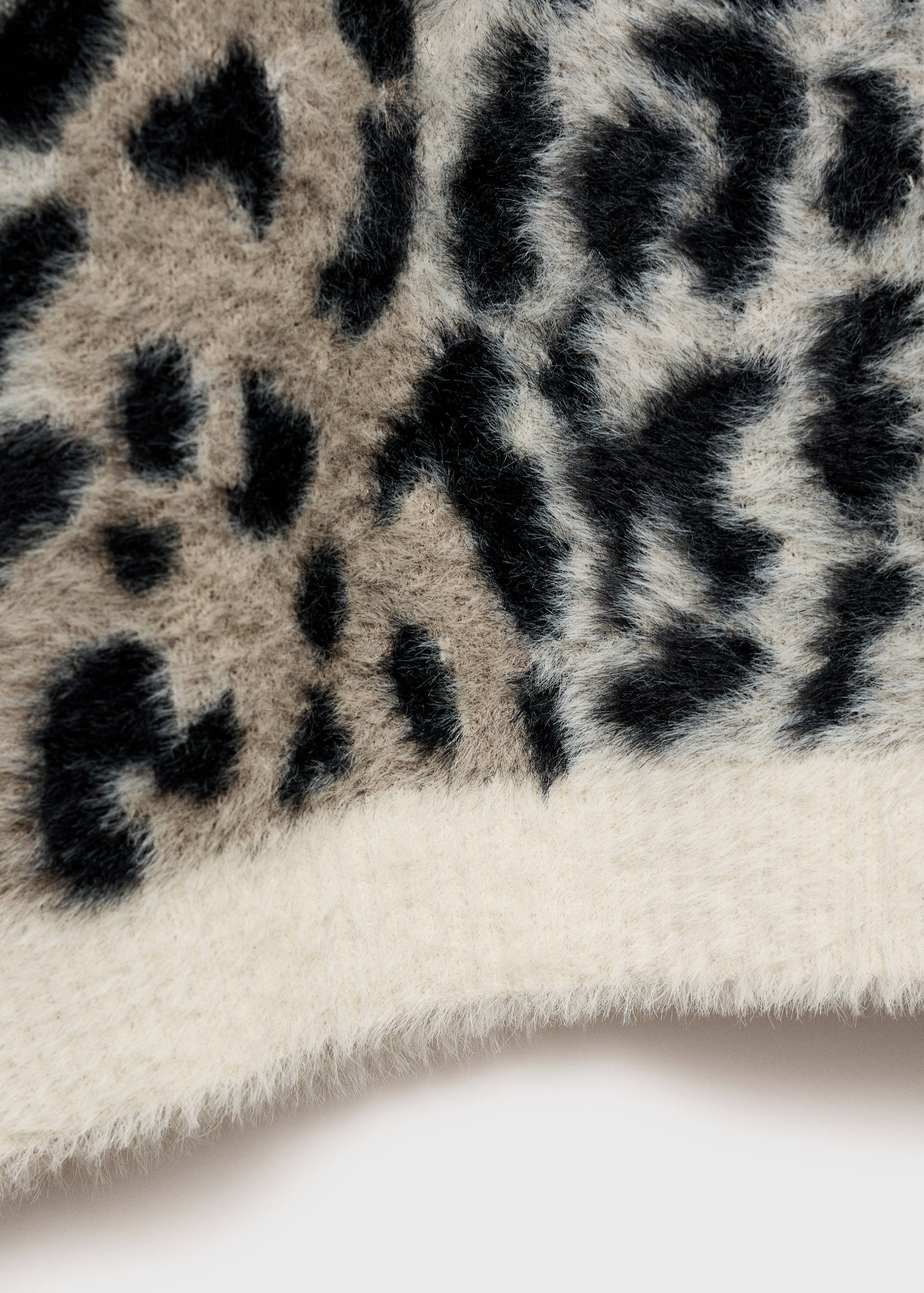 Animal print faux-fur sweater - Details of the article 0