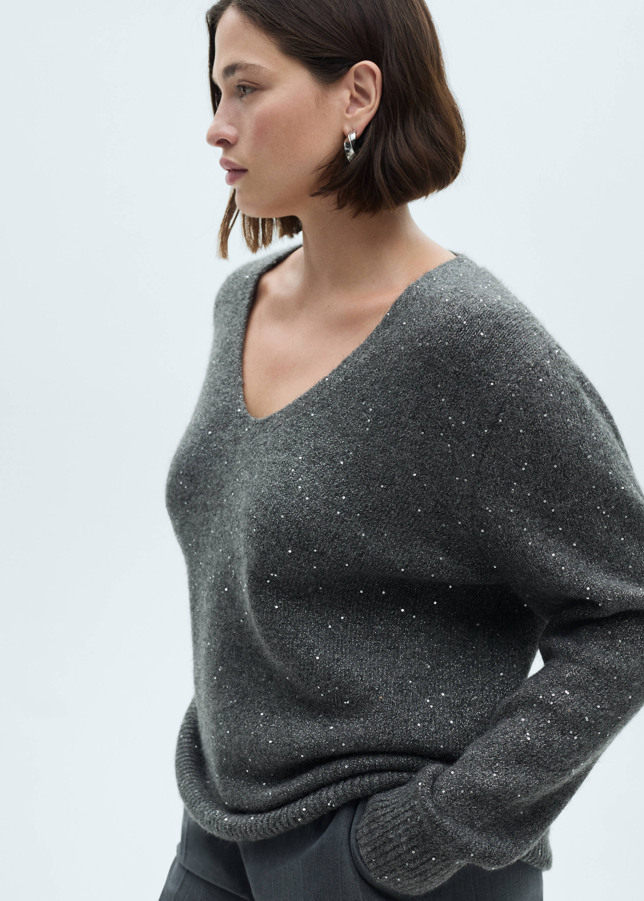Pull-over col V paillettes - Détail de l'article 5
