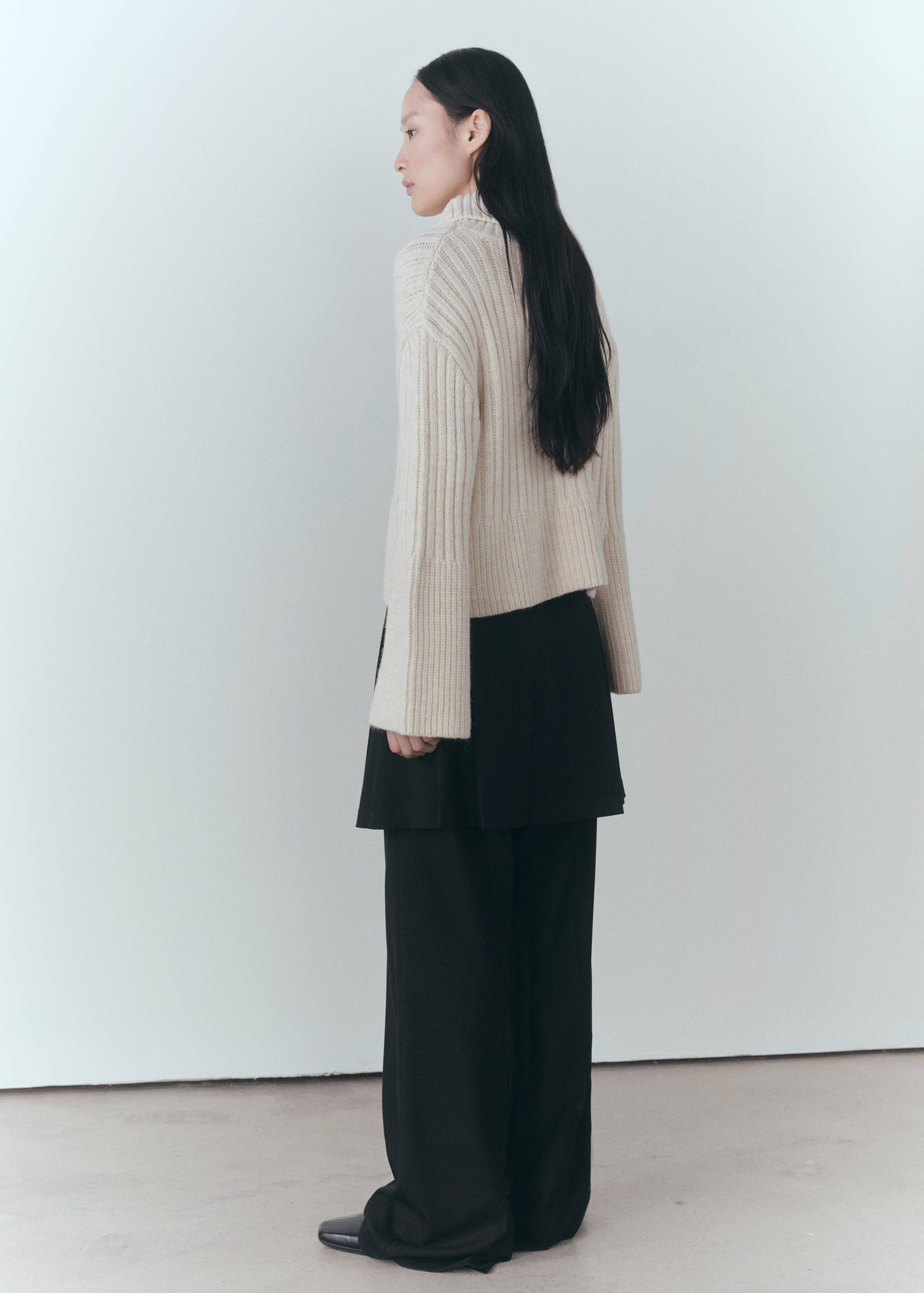 无车缝细节高领毛衣 - null