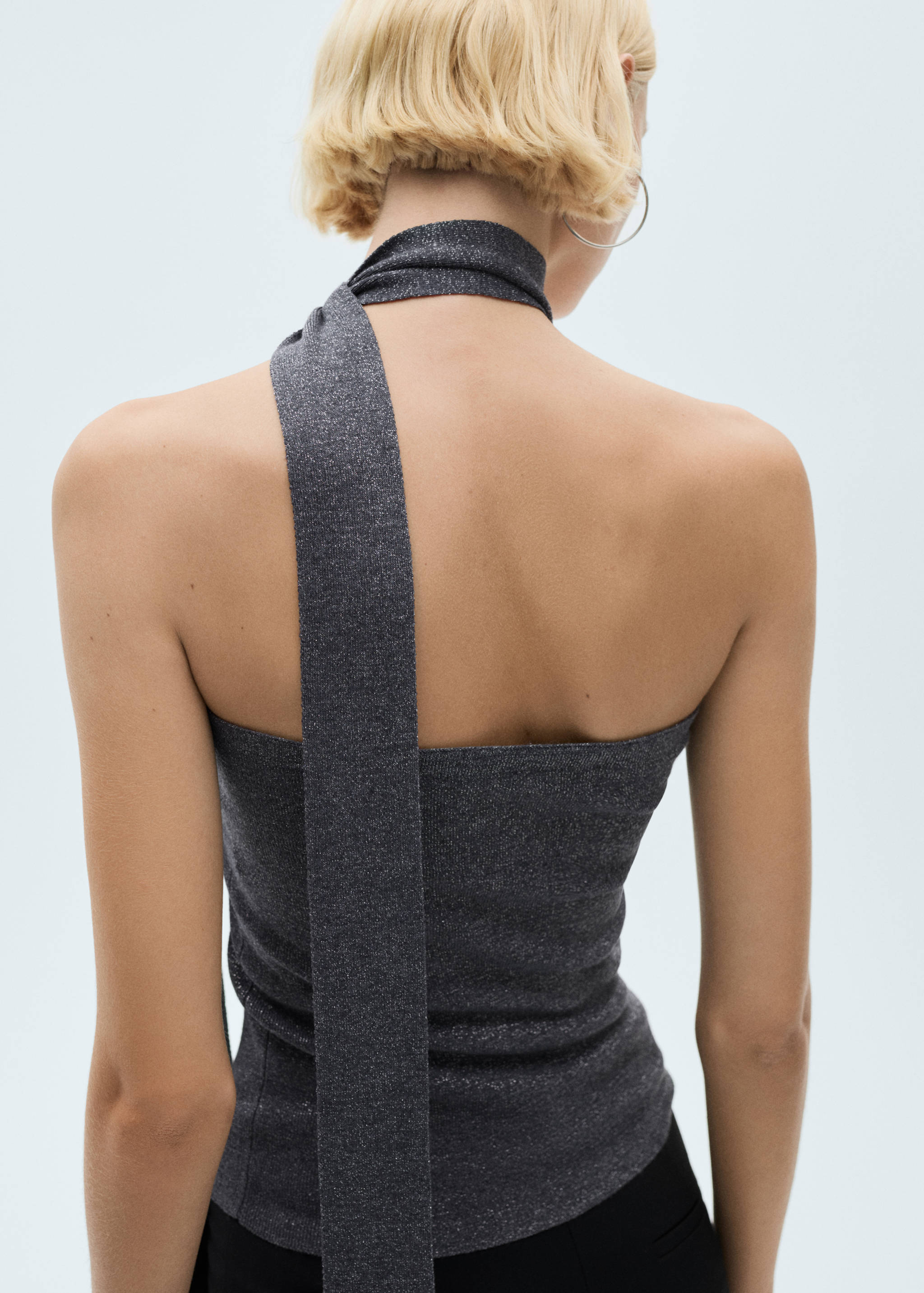 Lurex top with bow - Reverse of the article