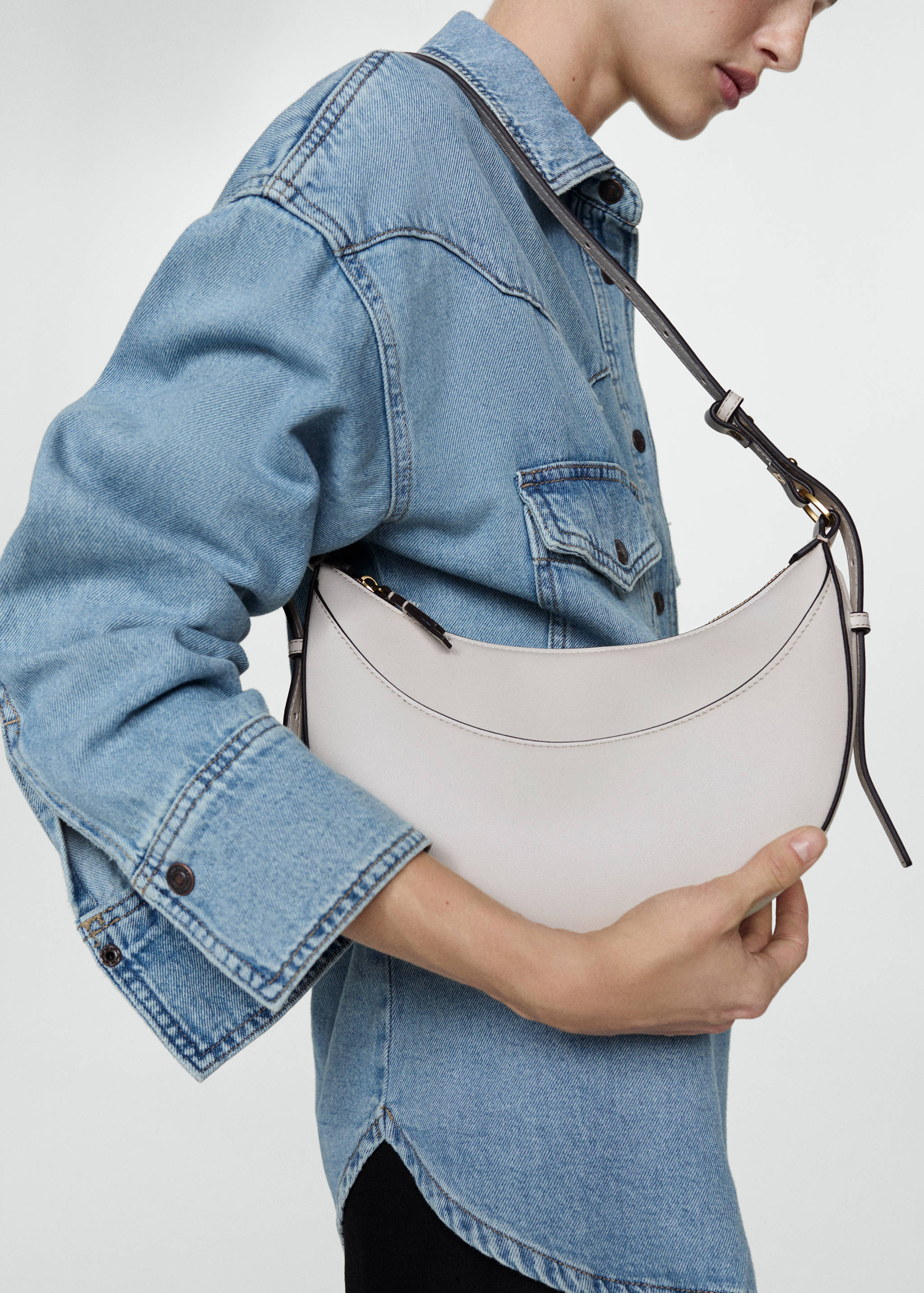 Oval short handle bag - Details of the article 9