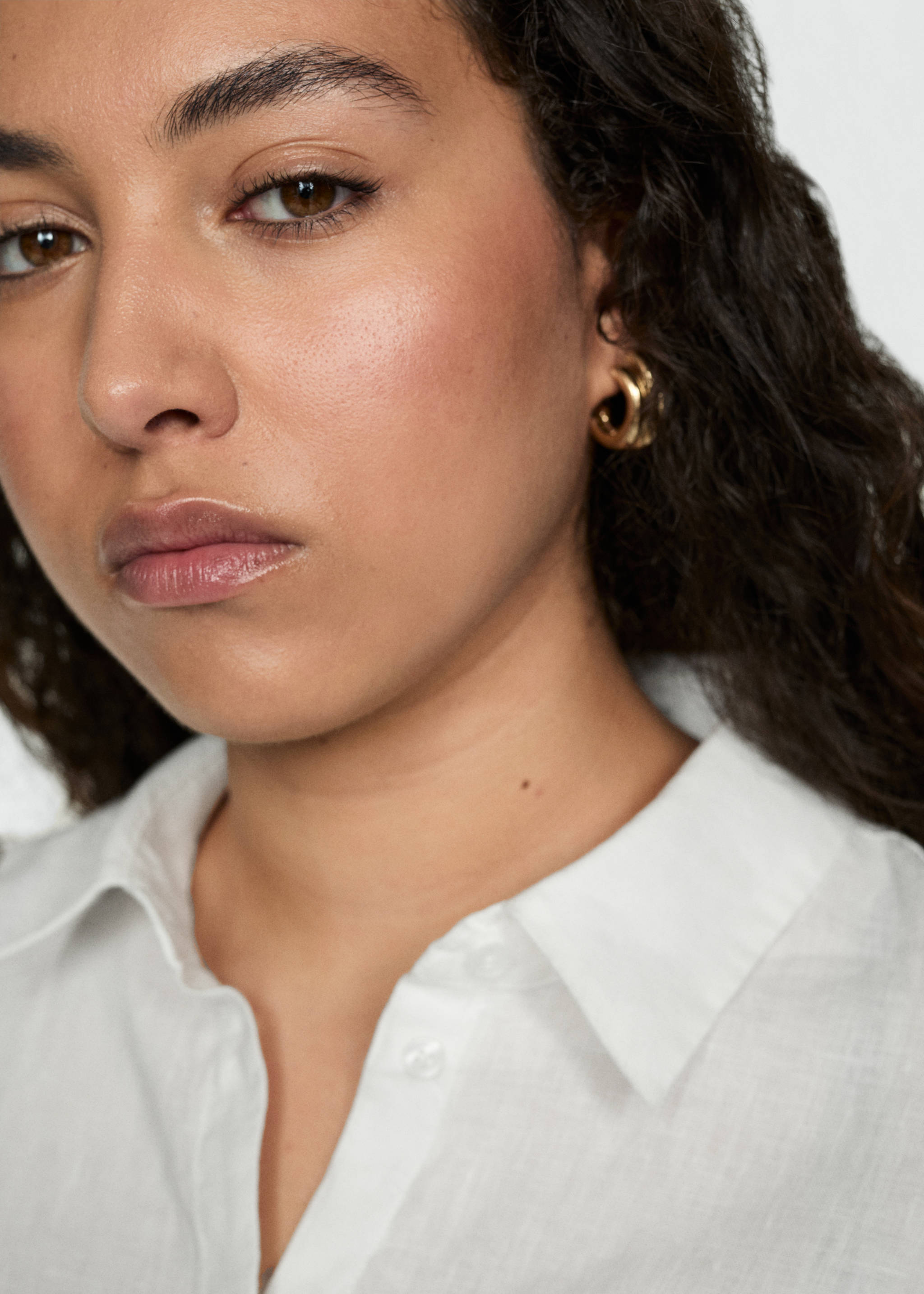 Pocket linen shirt - Details of the article 4