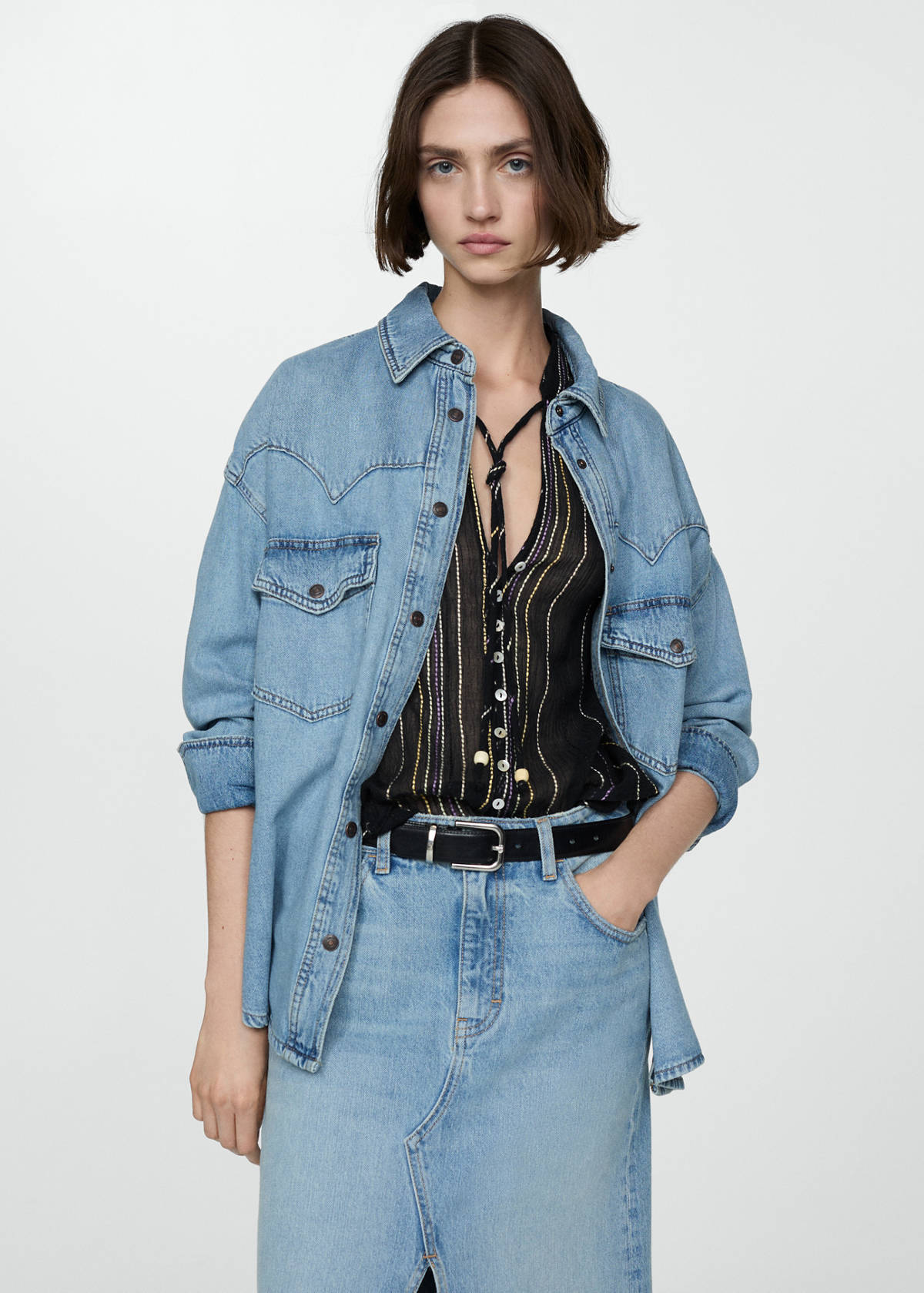 Striped bow blouse — Black