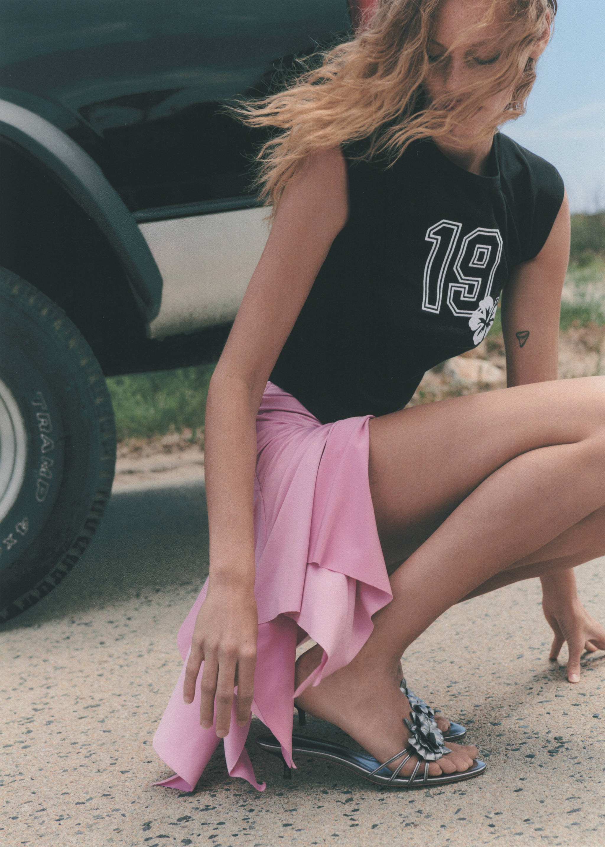 Floral heeled sandals - General plane